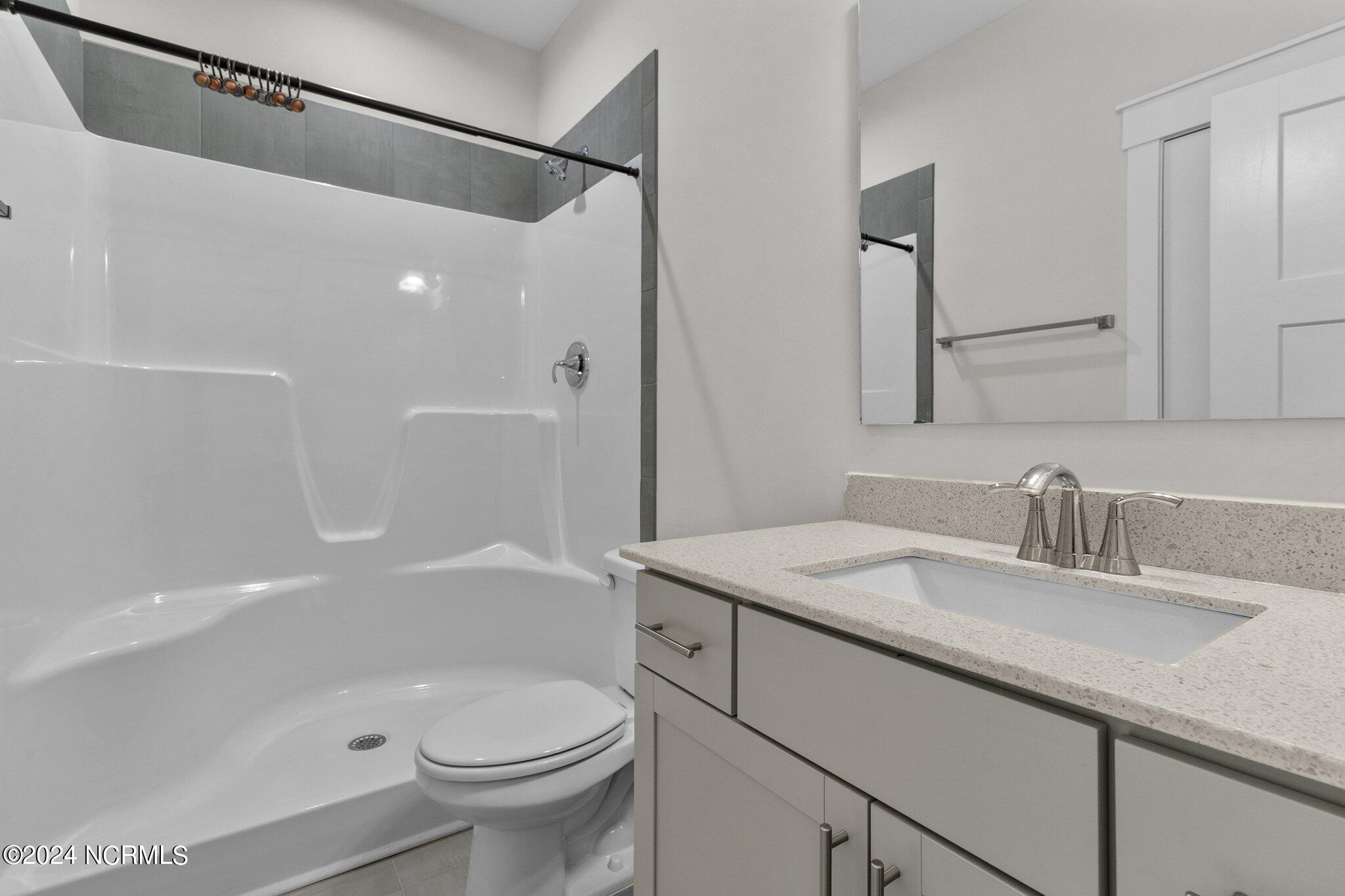 938 Winds Way Property Photo 22