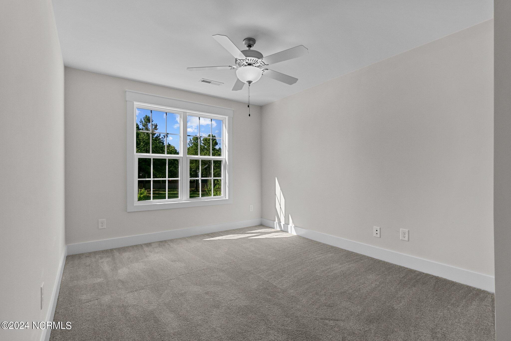 938 Winds Way Property Photo 30