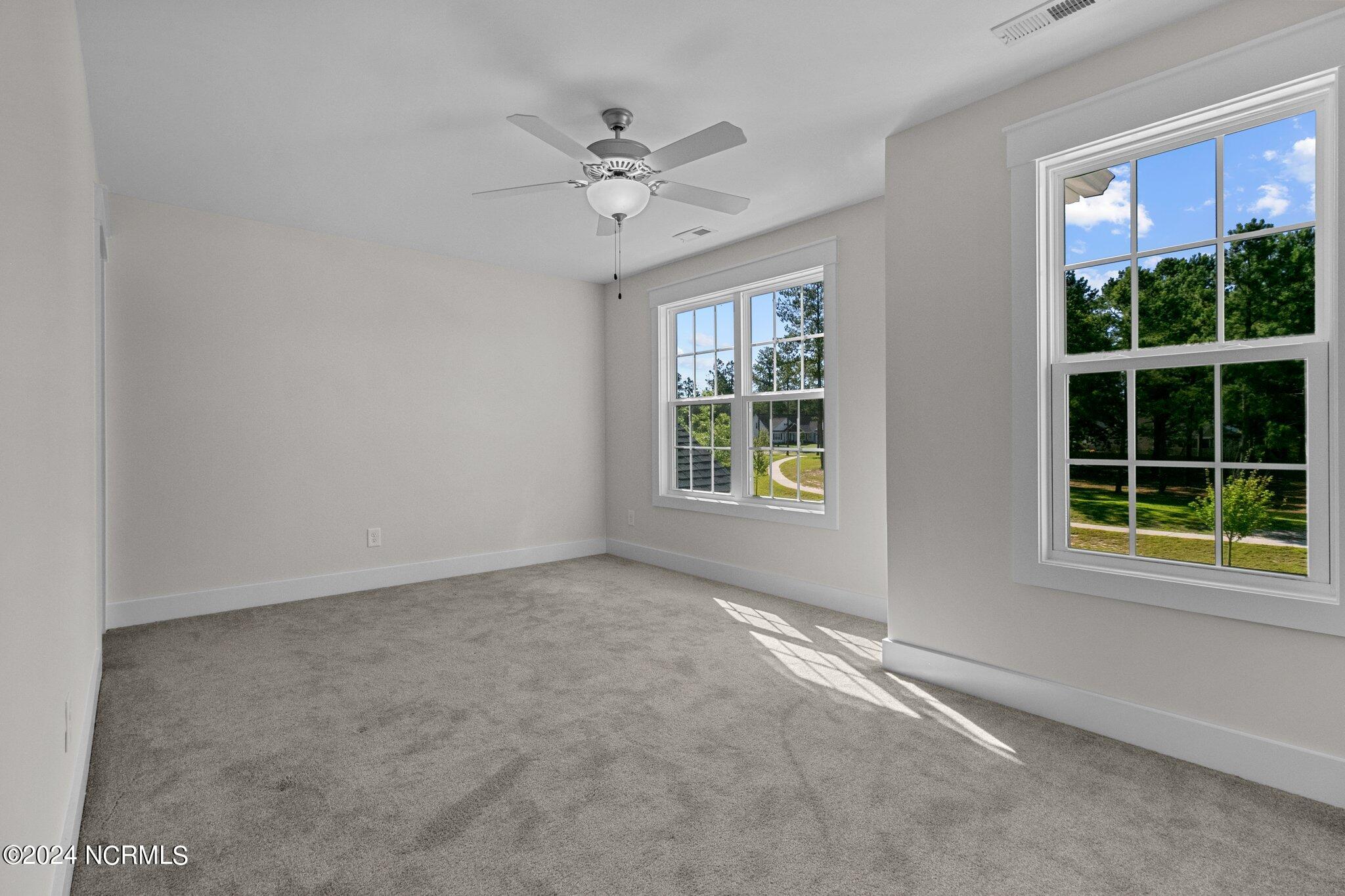 938 Winds Way Property Photo 32