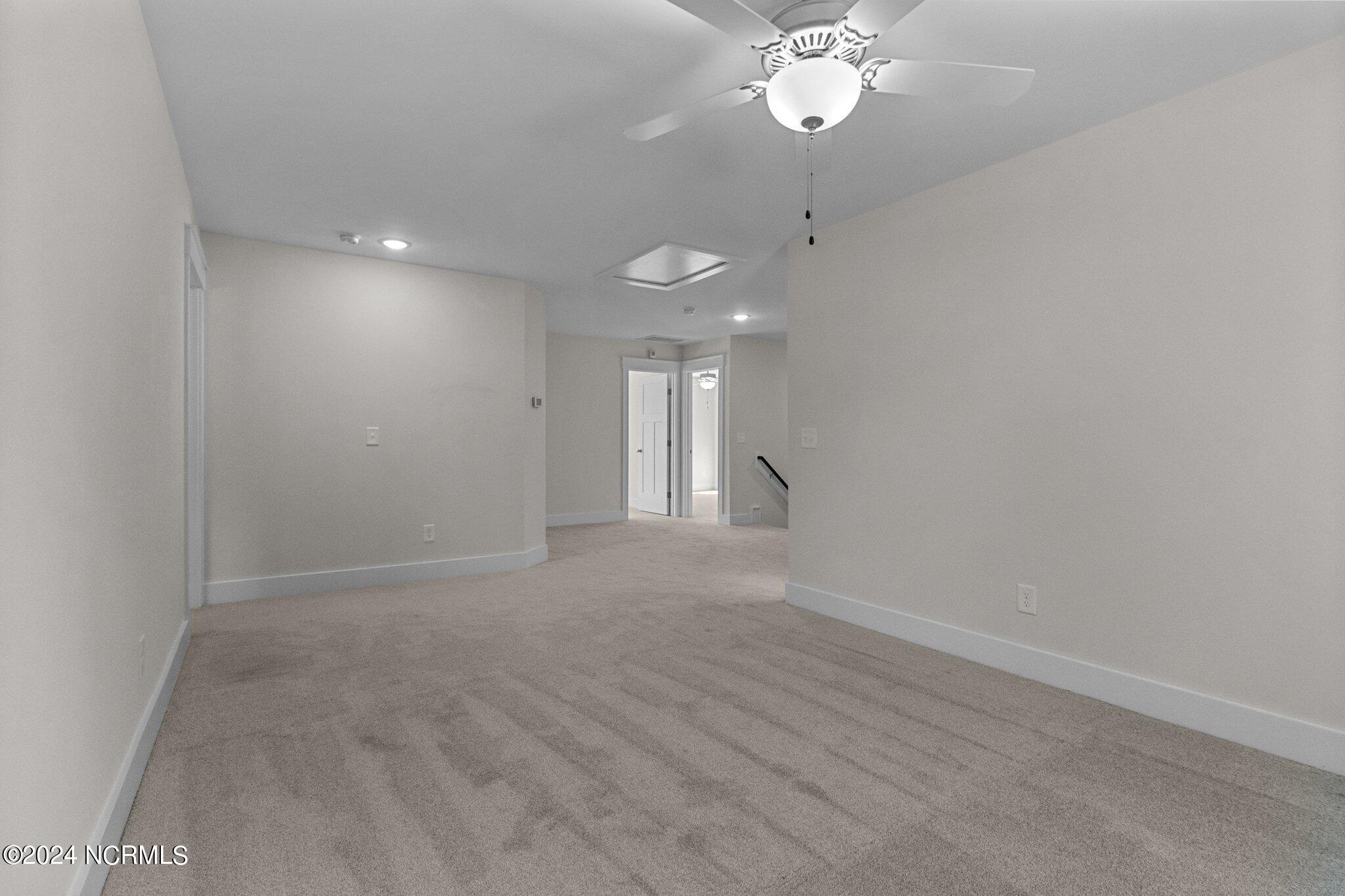 938 Winds Way Property Photo 42