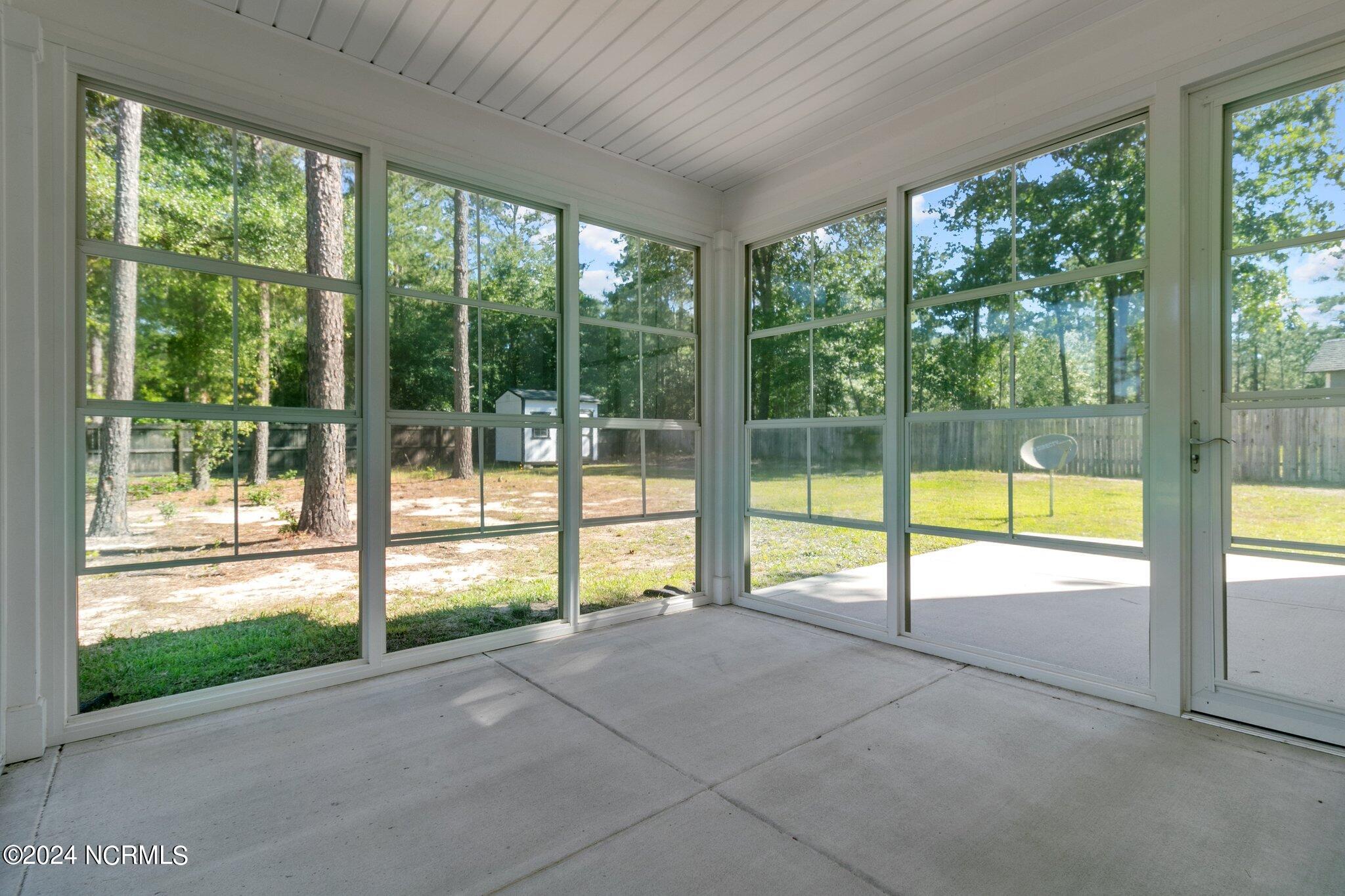 938 Winds Way Property Photo 46
