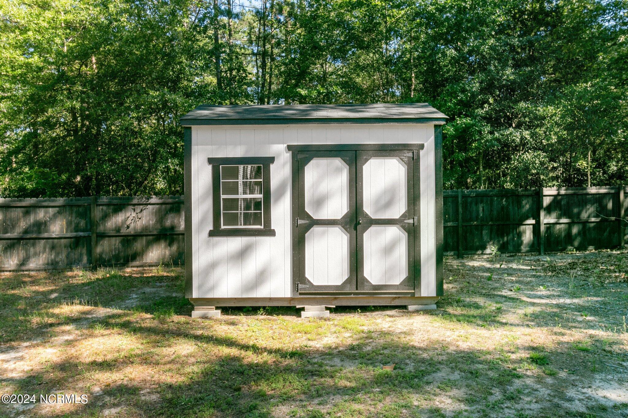 938 Winds Way Property Photo 49