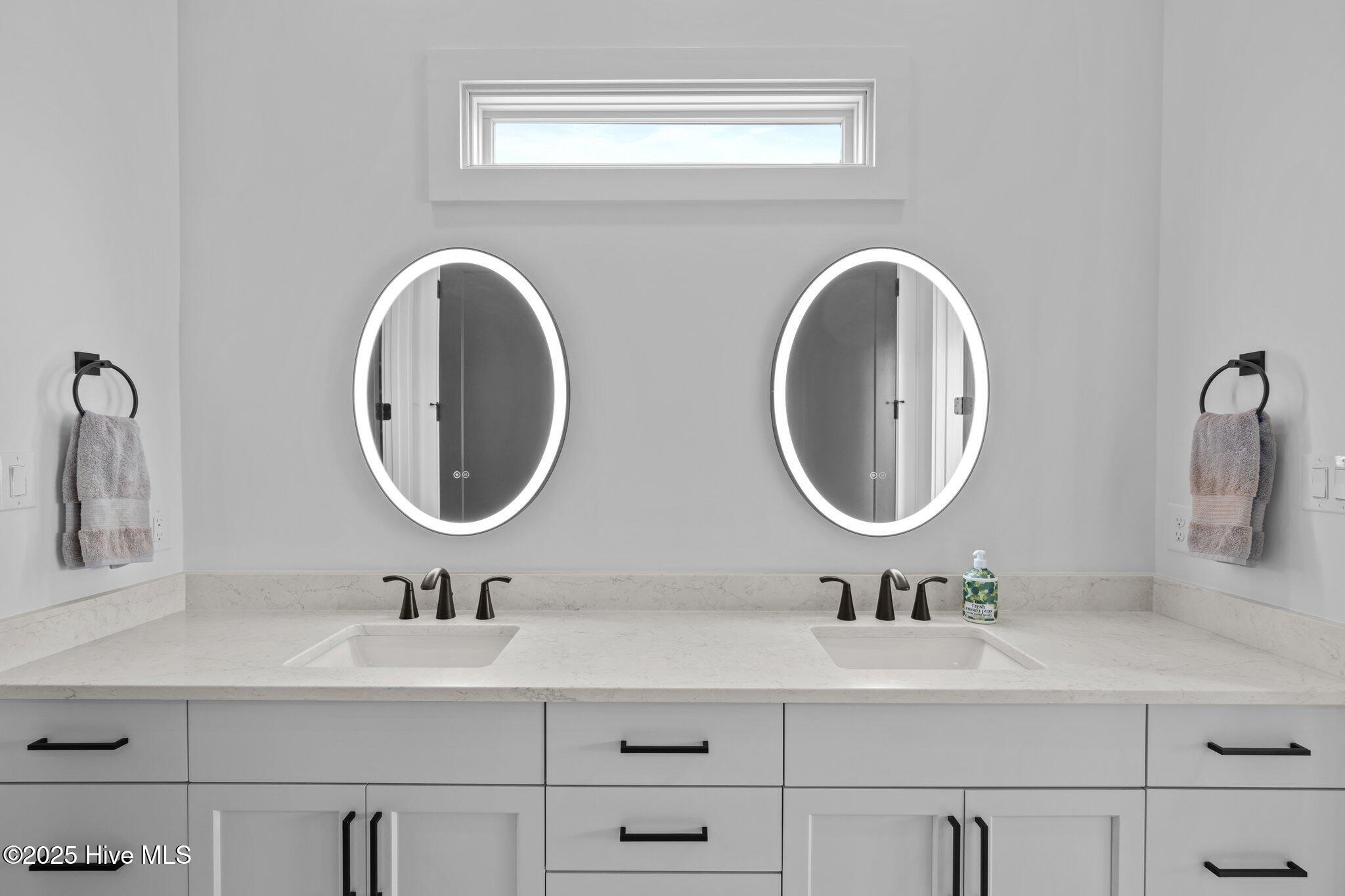 546 S Brightleaf Drive Property Photo 20