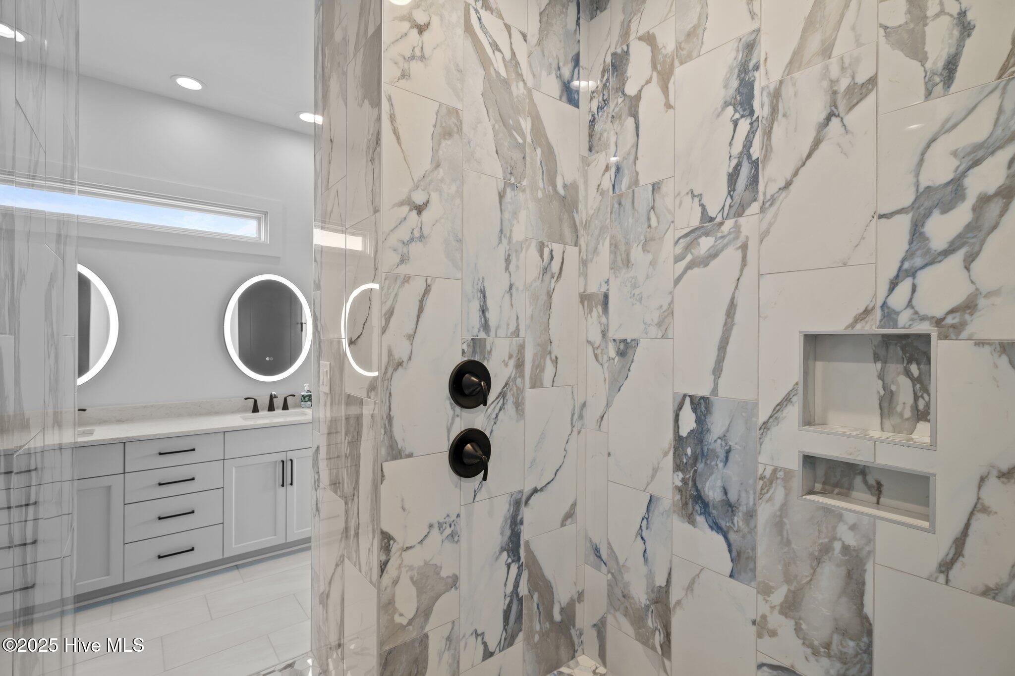 546 S Brightleaf Drive Property Photo 23