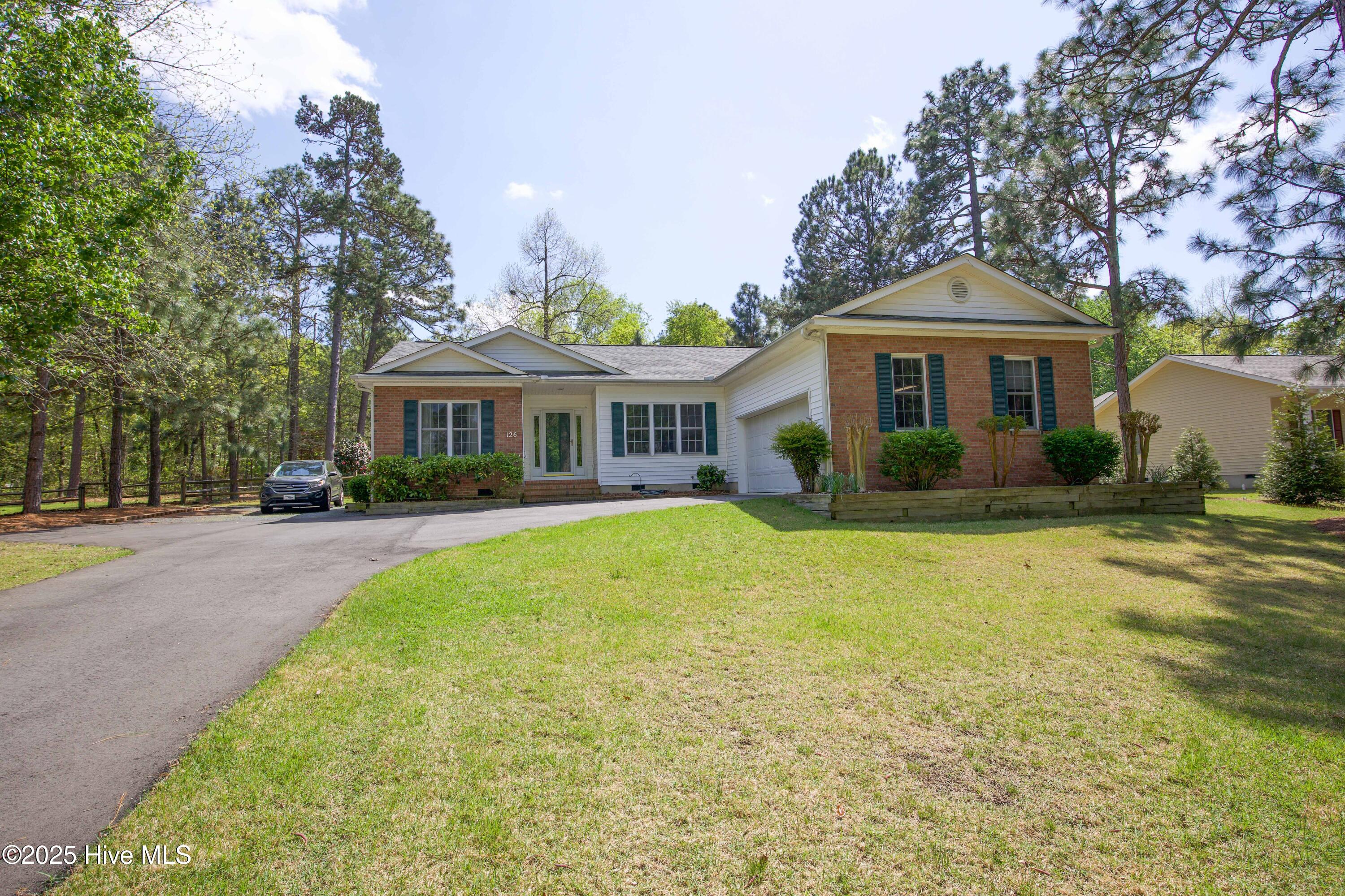 126 Pinecone Court Property Photo