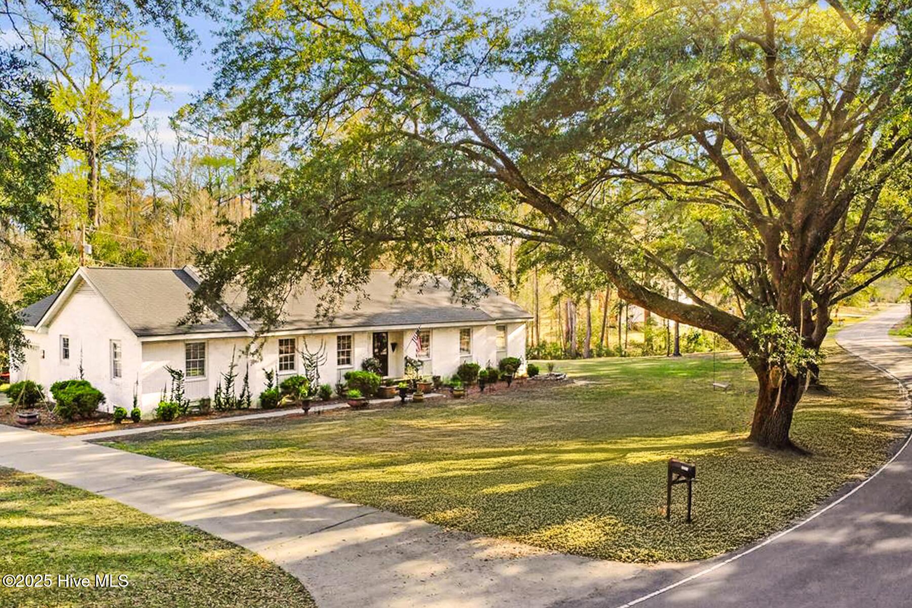 3211 Wedgewood Drive Property Photo