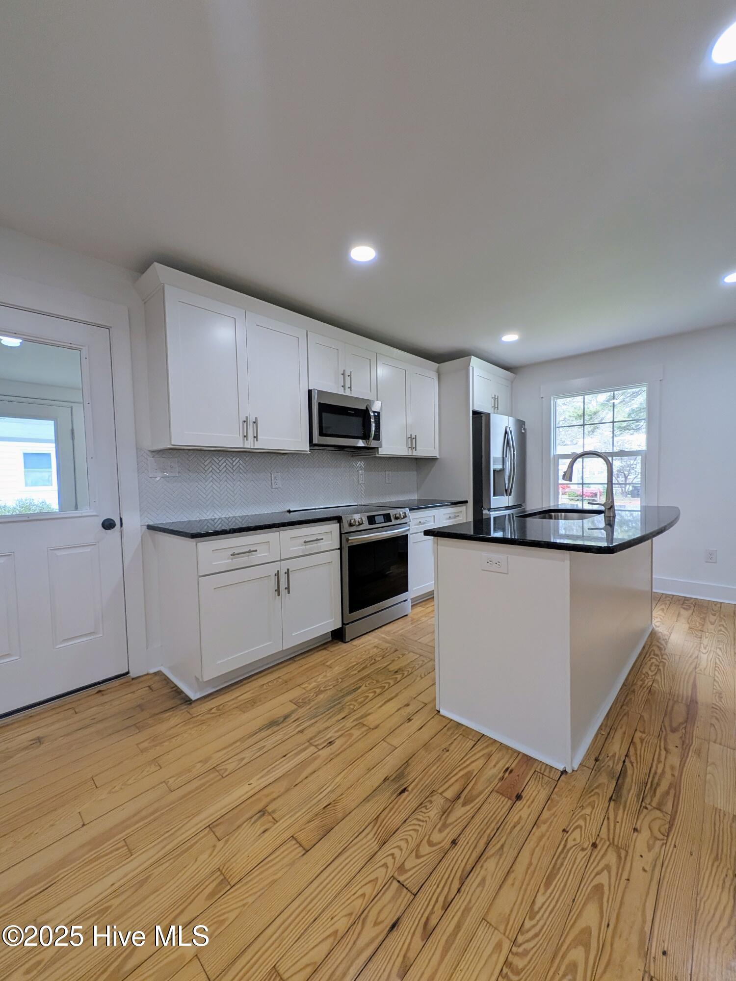 1003 Wilder Avenue Property Photo 6