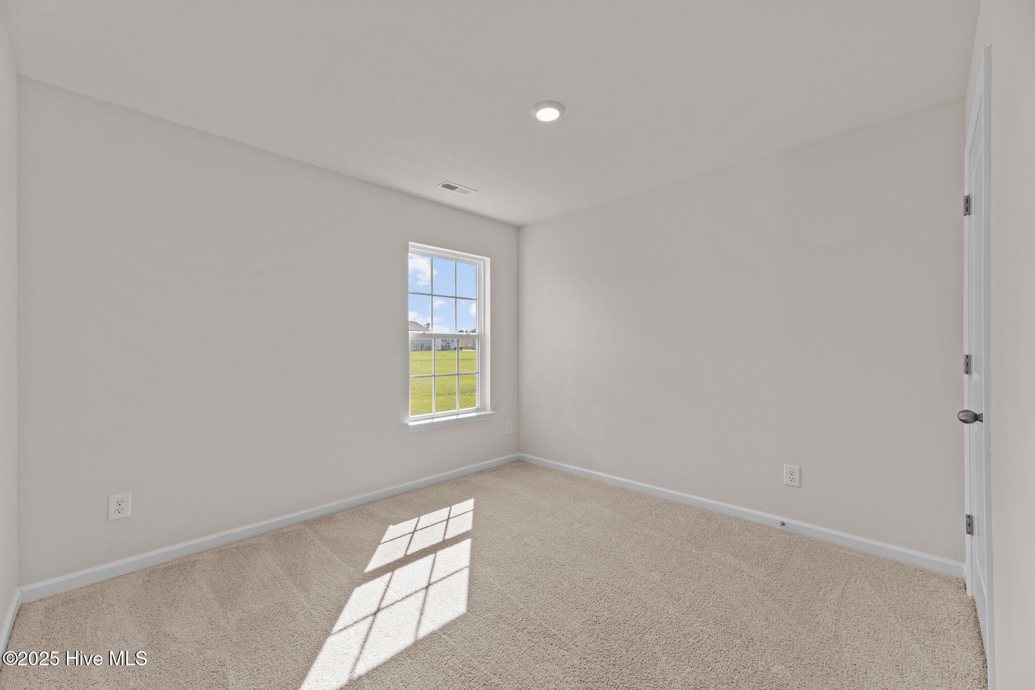 409 King Creek Drive Property Photo 22