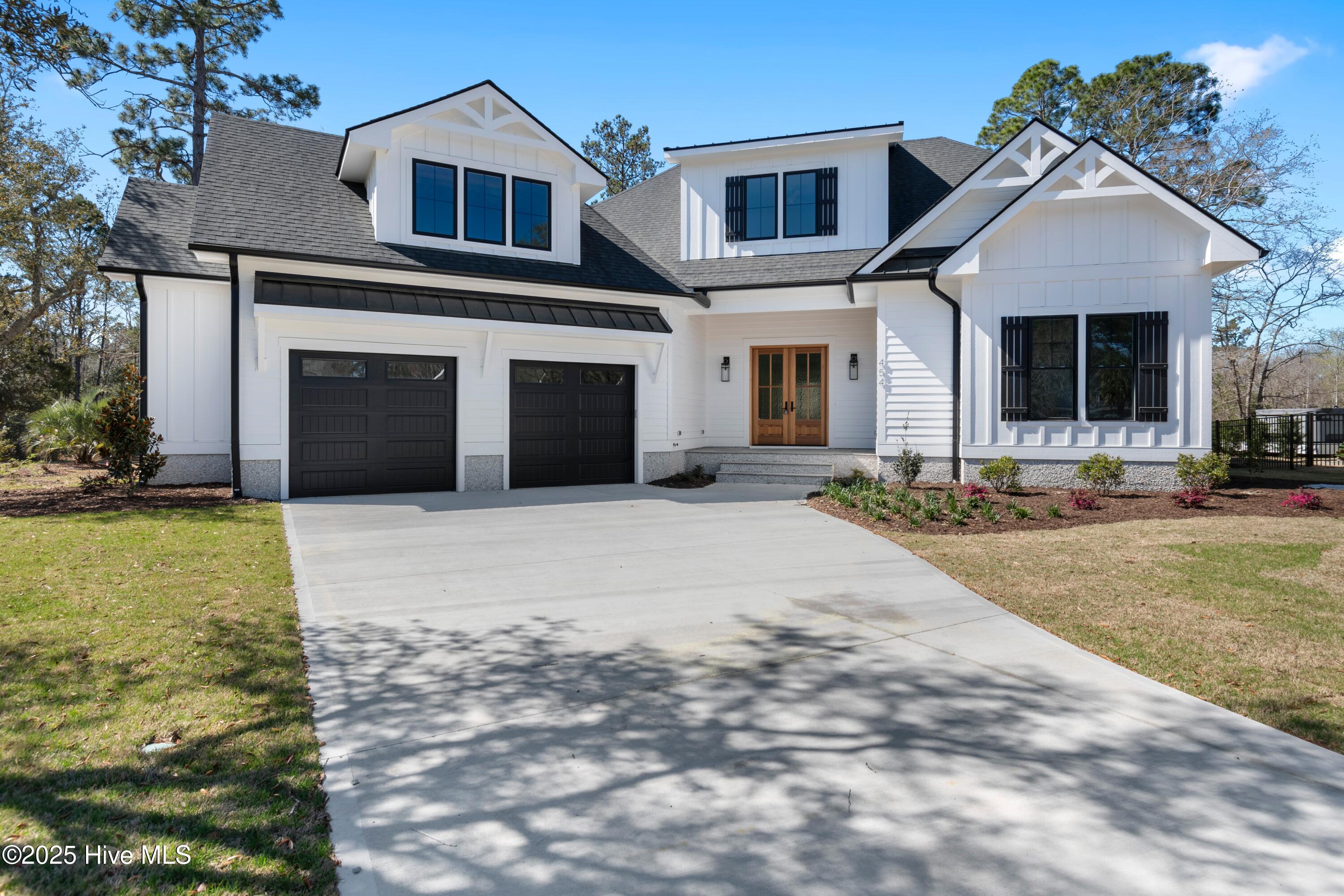 454 Springwood Drive Property Photo 1