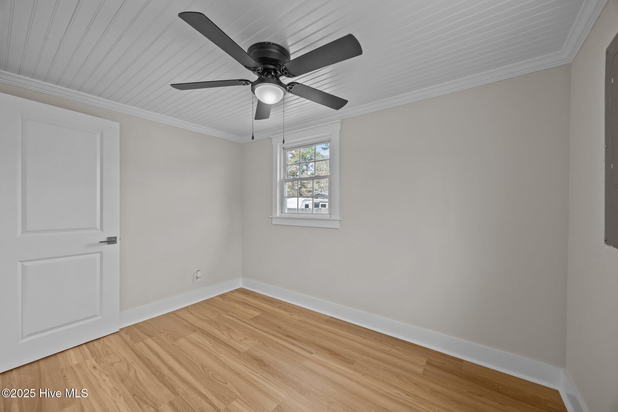 461 Old Folkstone Road Property Photo 17
