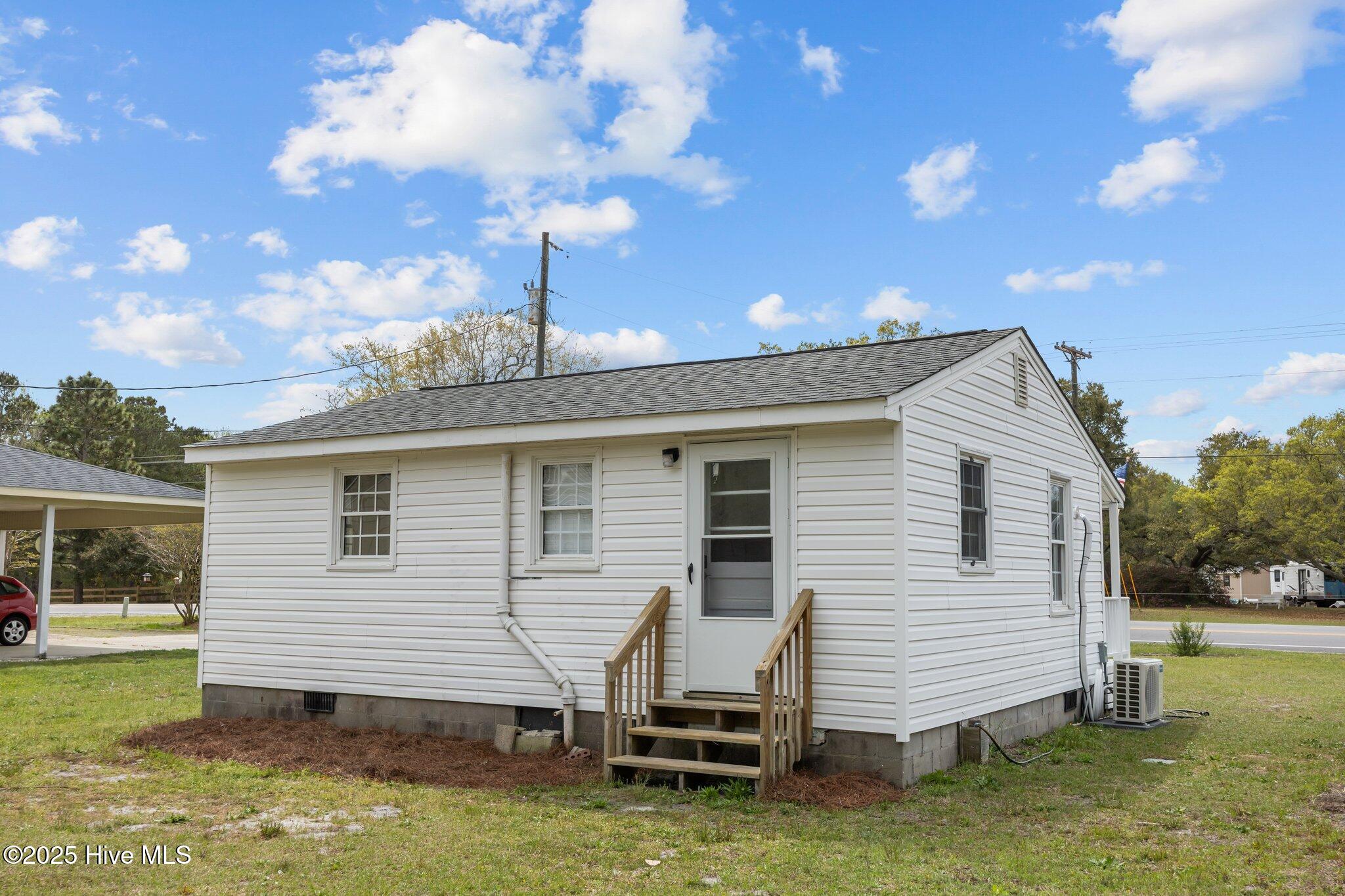 461 Old Folkstone Road Property Photo 30