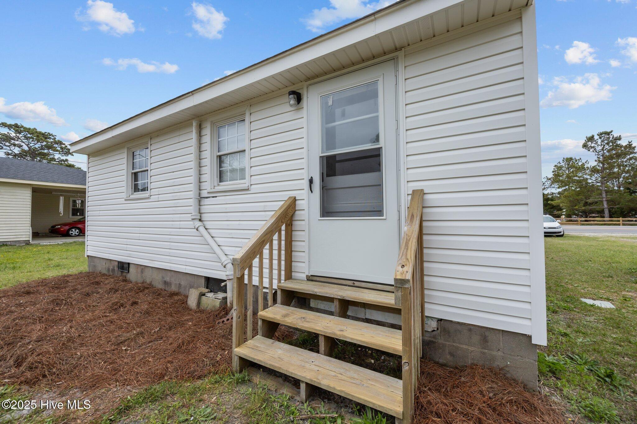 461 Old Folkstone Road Property Photo 33