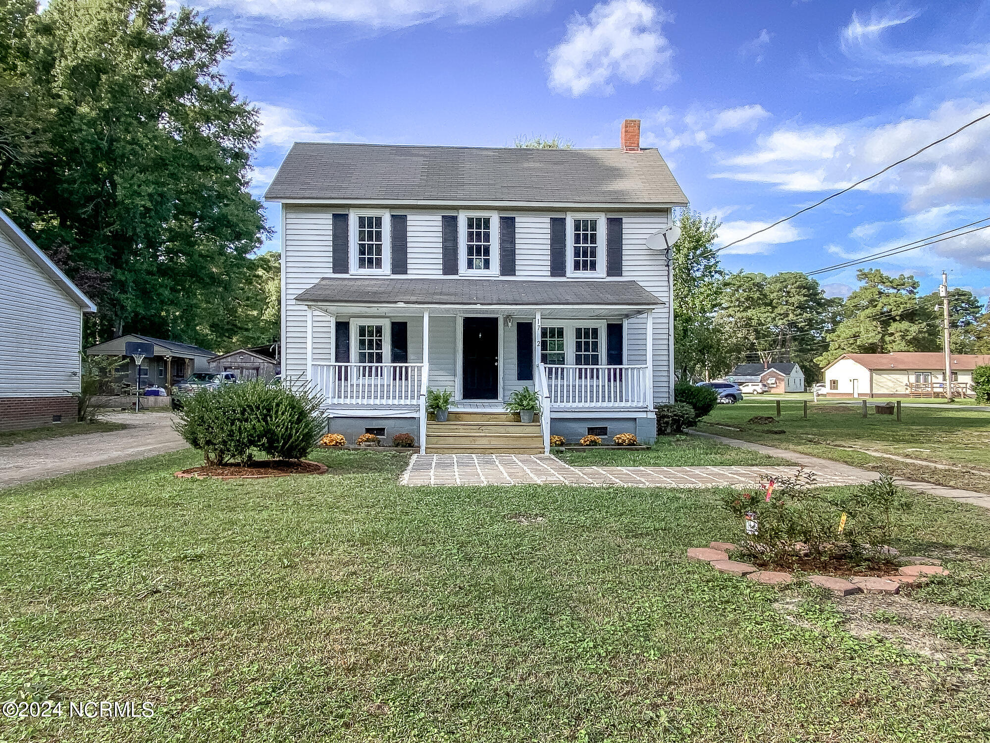 1702 W Main Street Property Photo 1