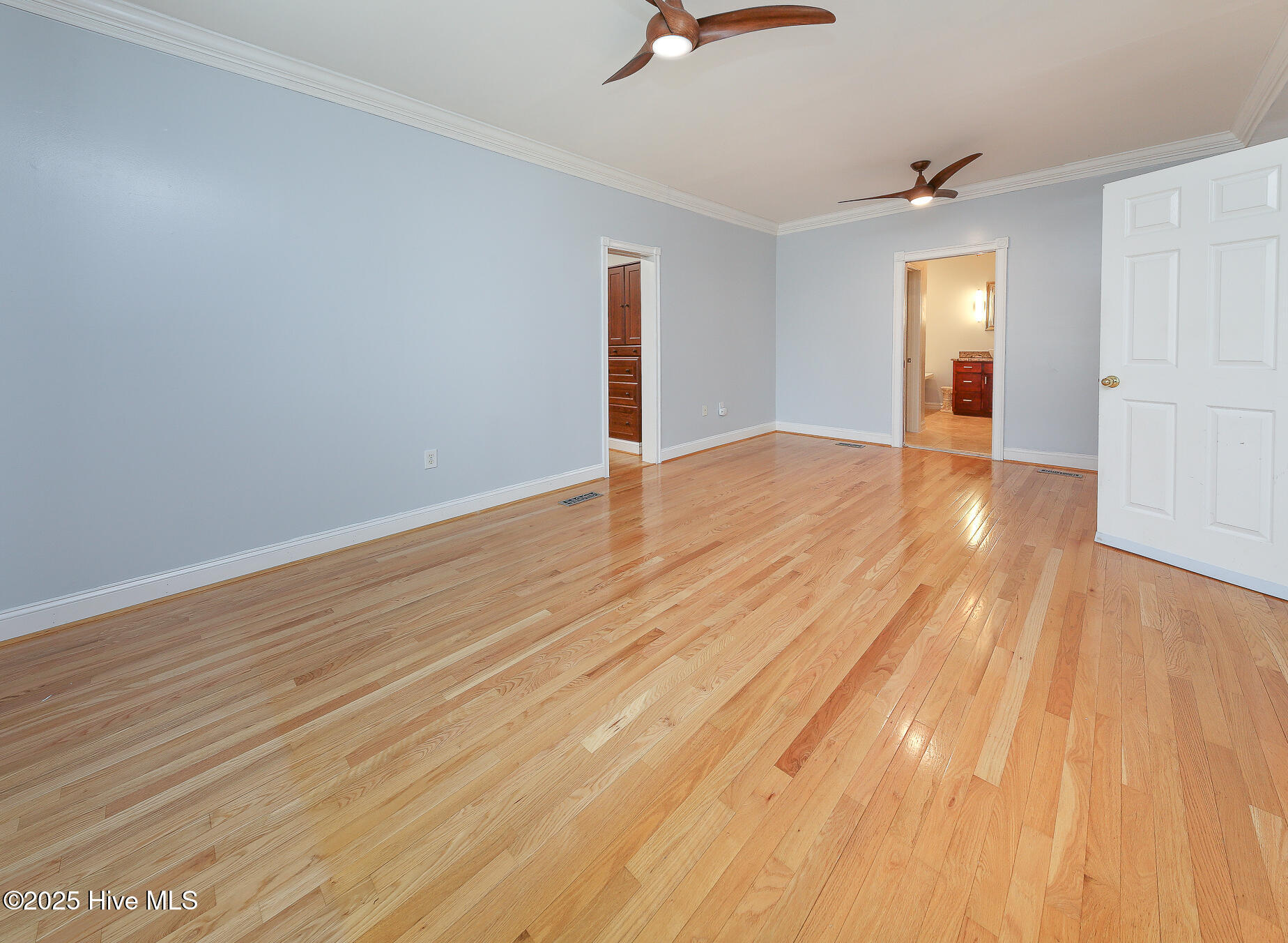 892 South Mills Road Property Photo 7