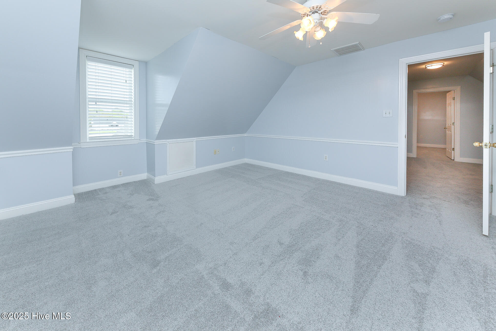 892 South Mills Road Property Photo 17