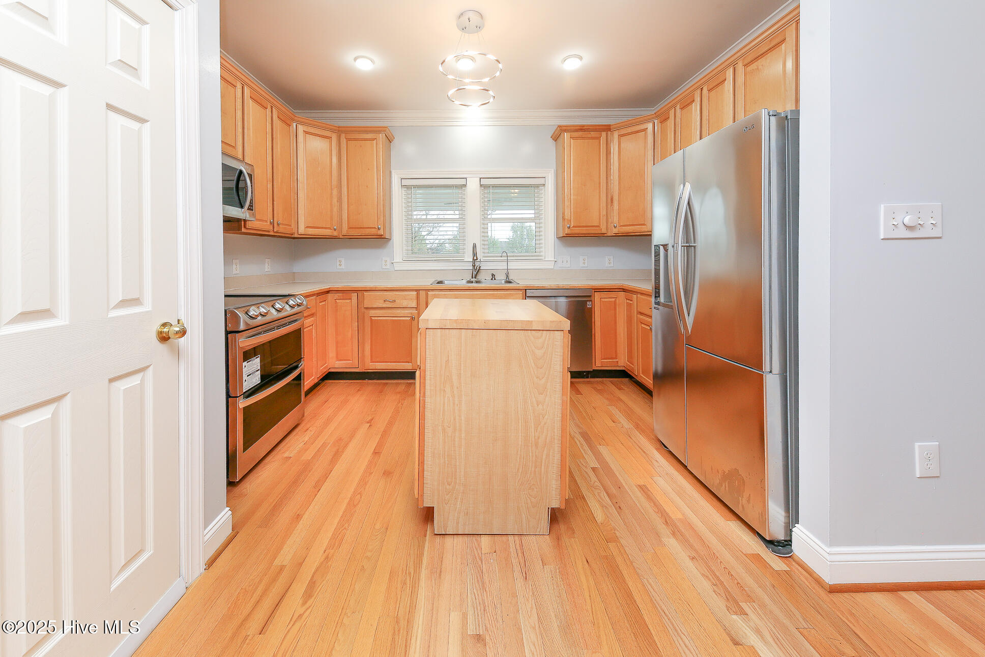 892 South Mills Road Property Photo 39