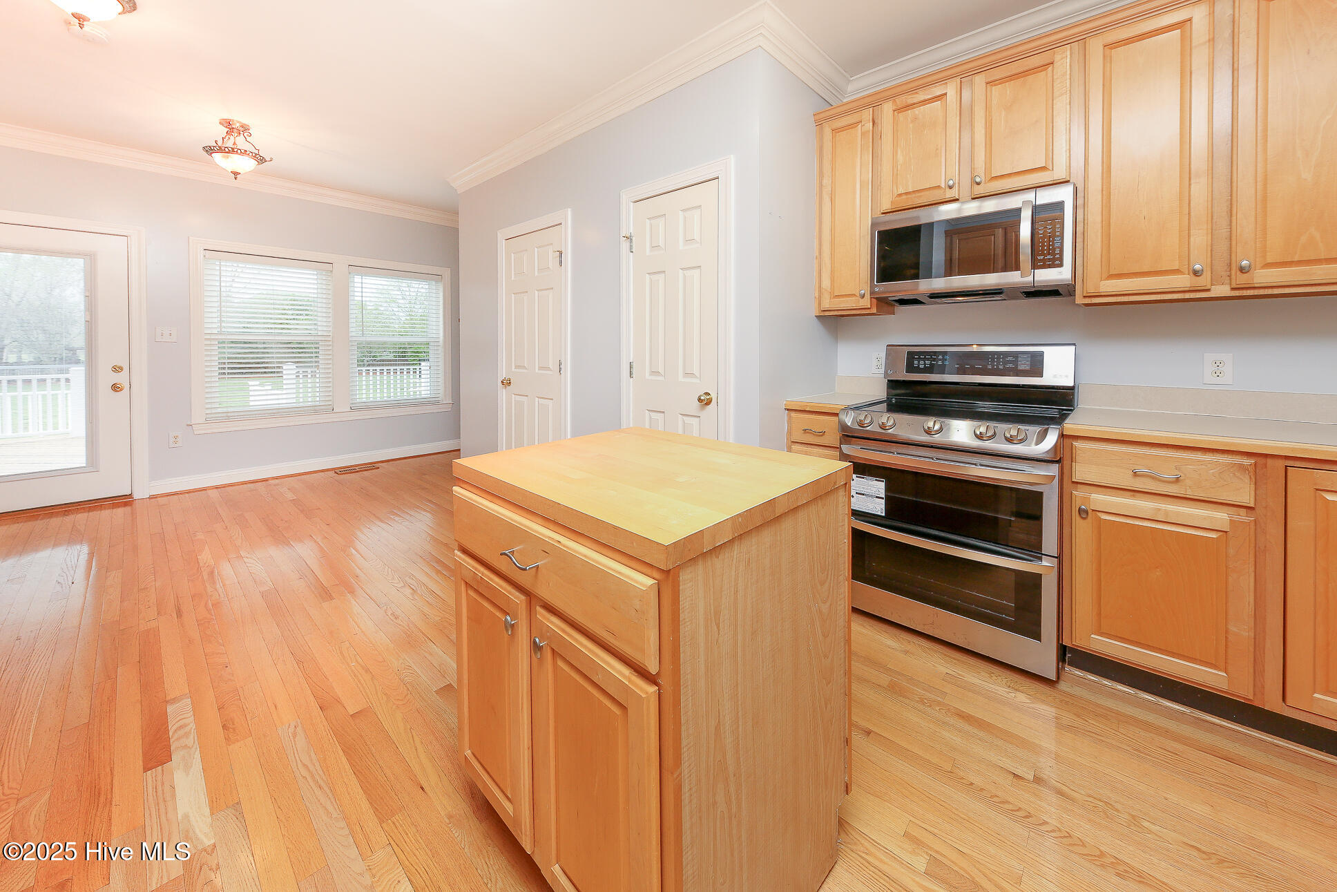 892 South Mills Road Property Photo 42