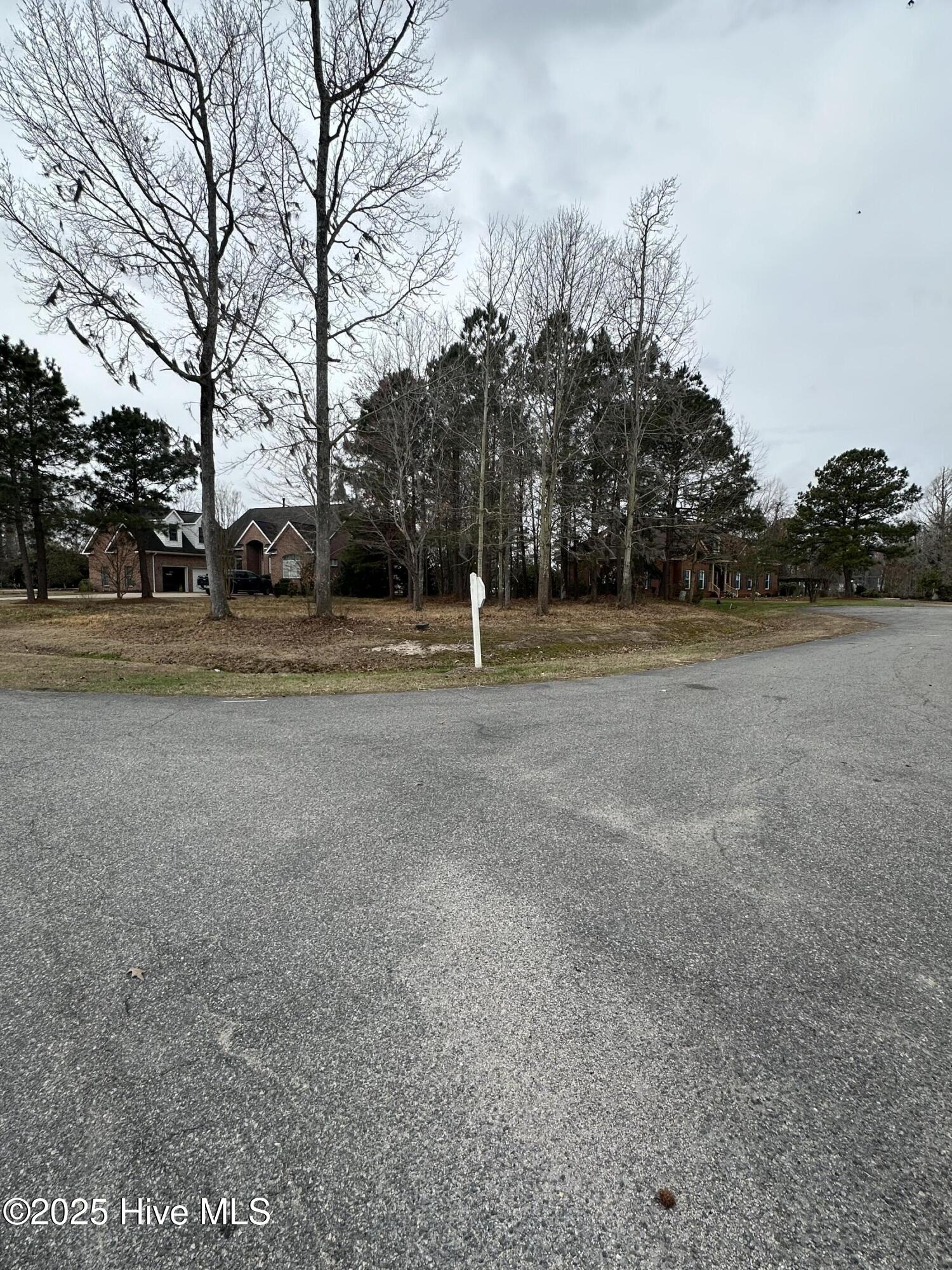 21-n Chowan Circle Property Photo 6