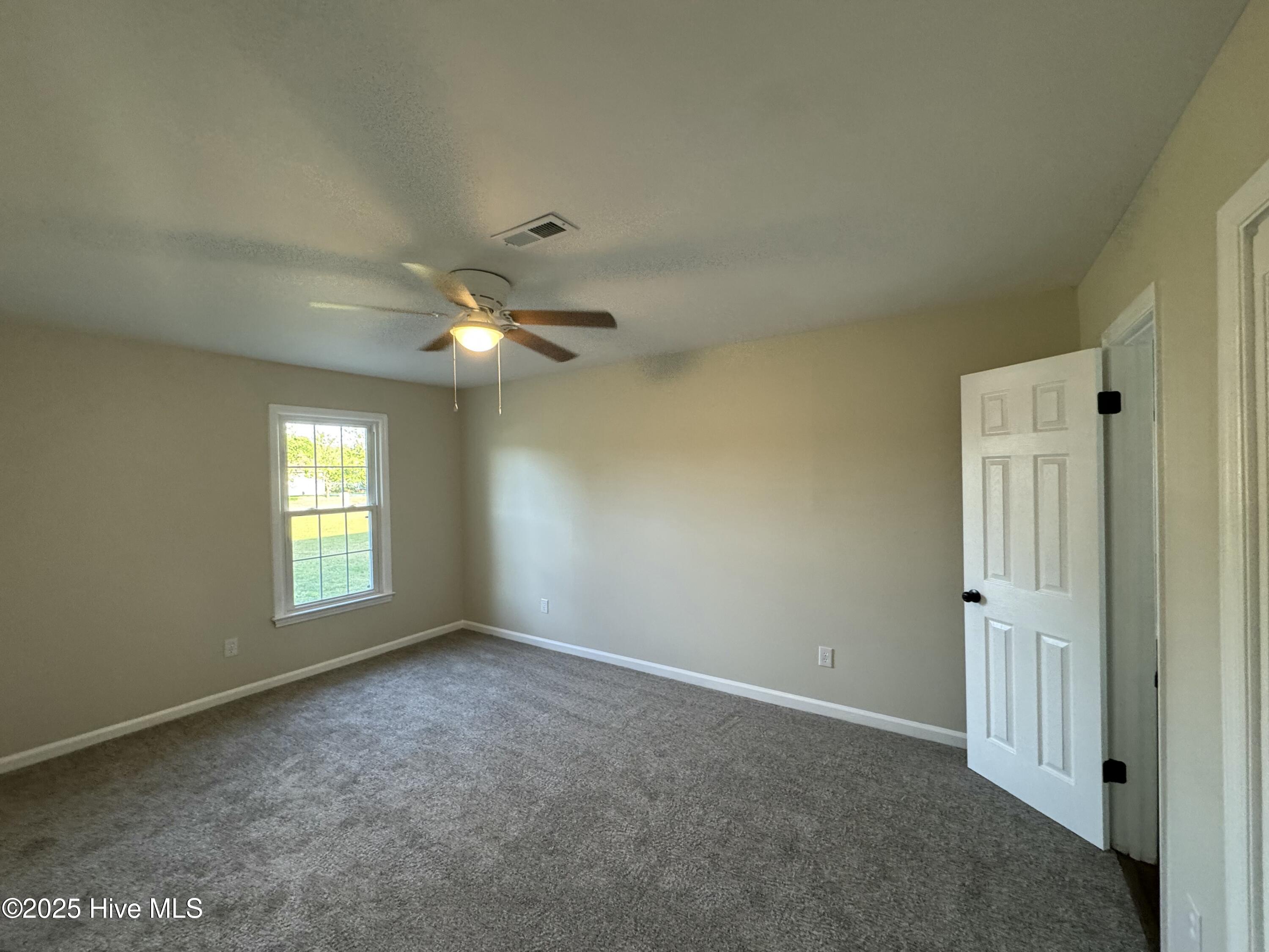 2303 Leigh Street Property Photo 13