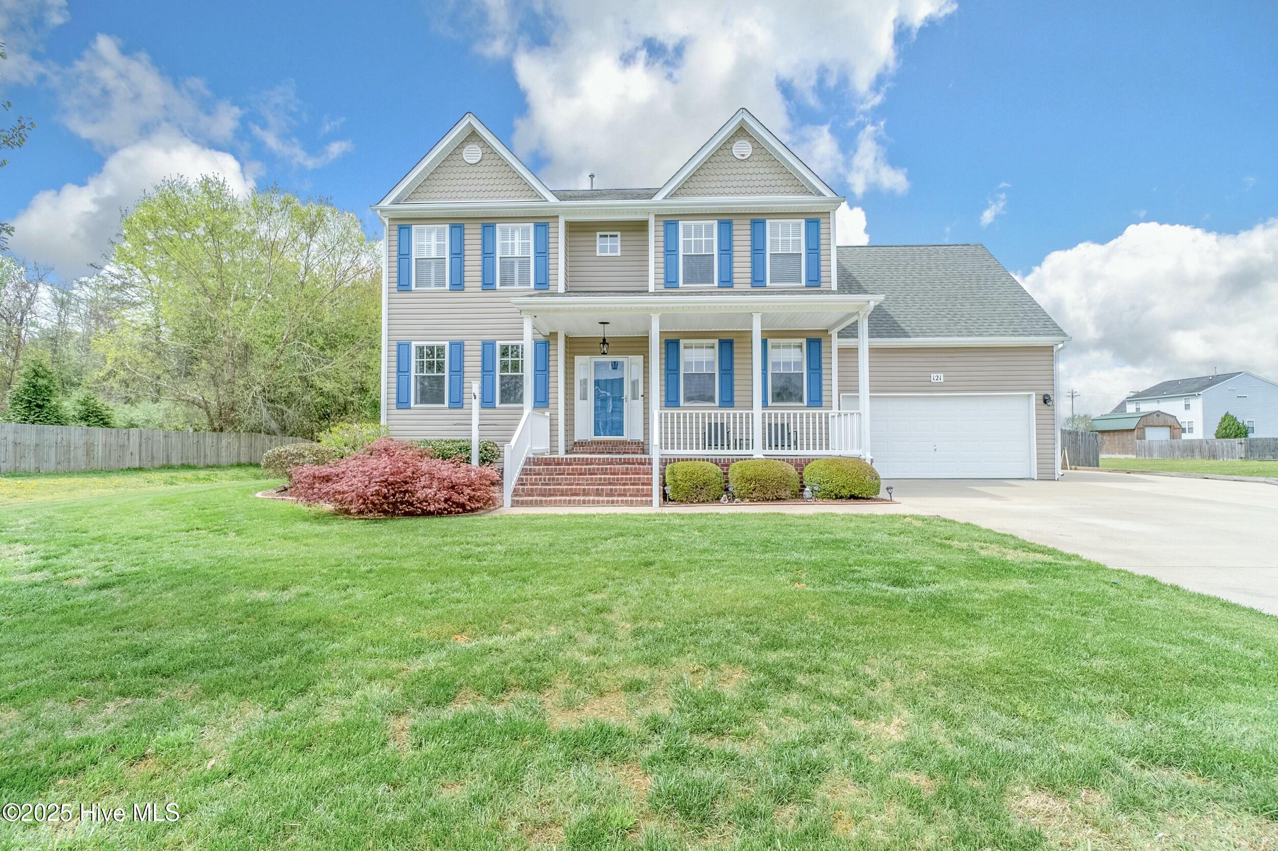 121 Matthews Drive Property Photo