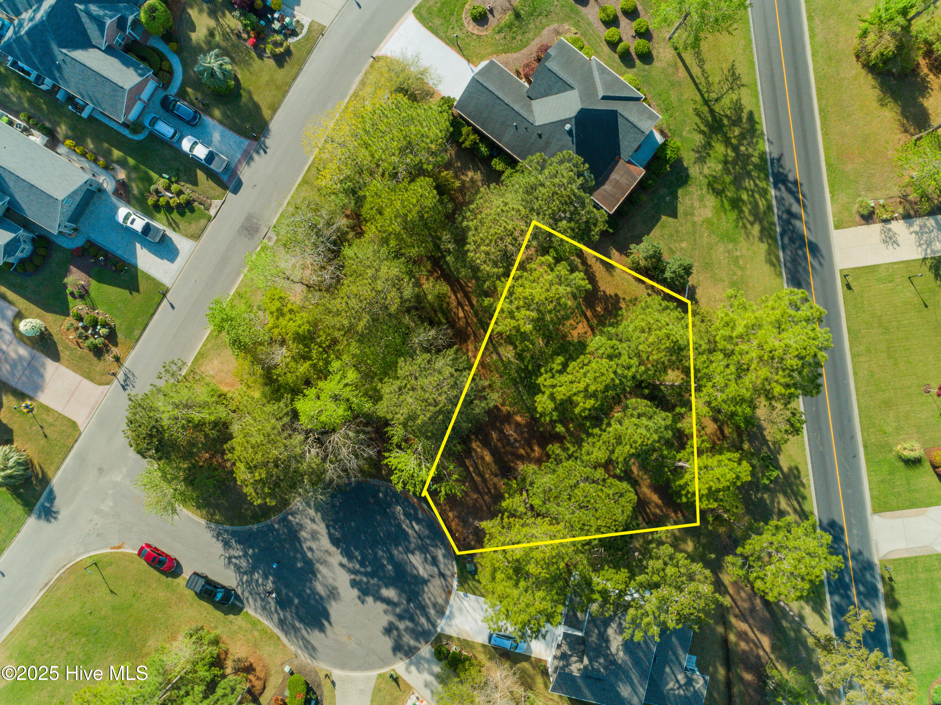 604 Amherst Court Property Photo 1