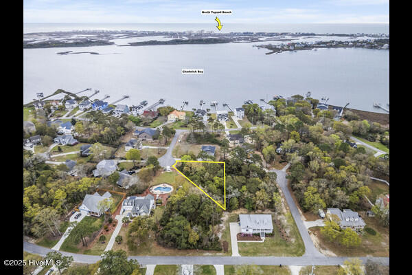115 Bay Court Property Photo 6