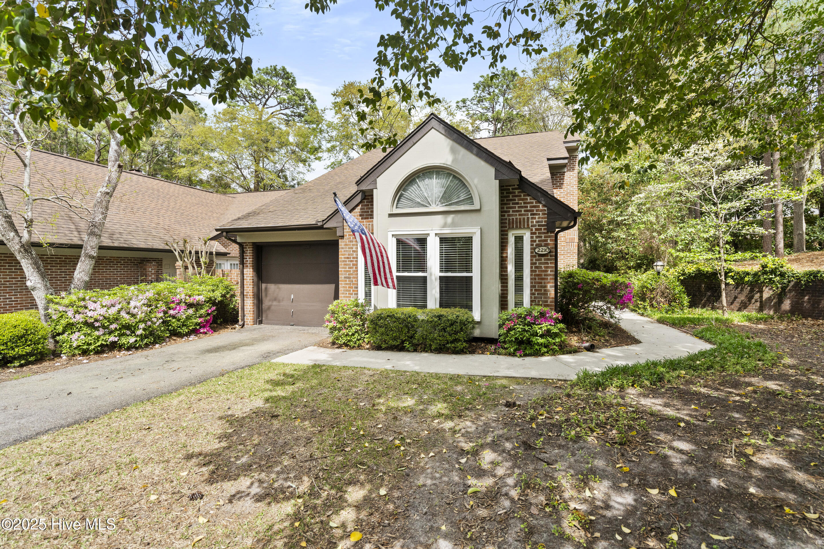 2210 Jumpin Run Drive Property Photo 1
