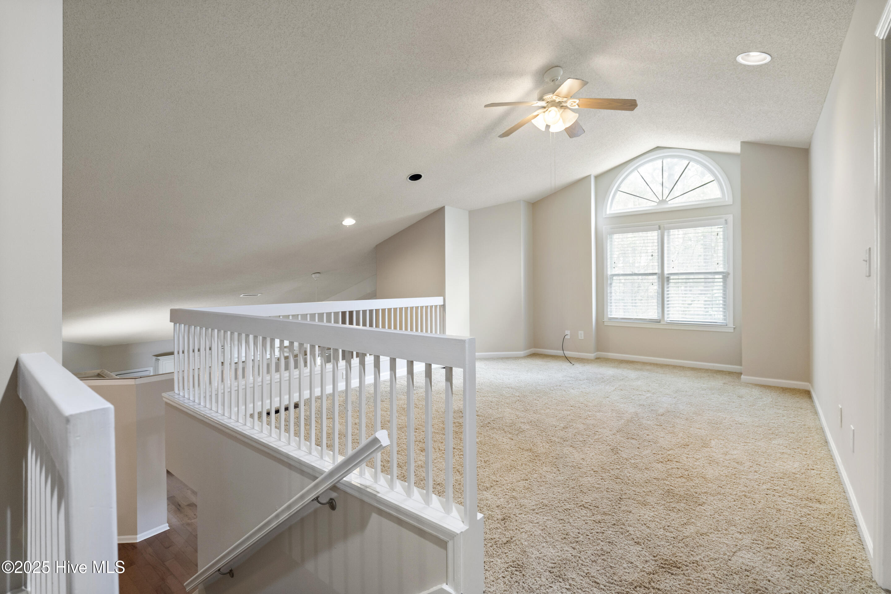 2210 Jumpin Run Drive Property Photo 31