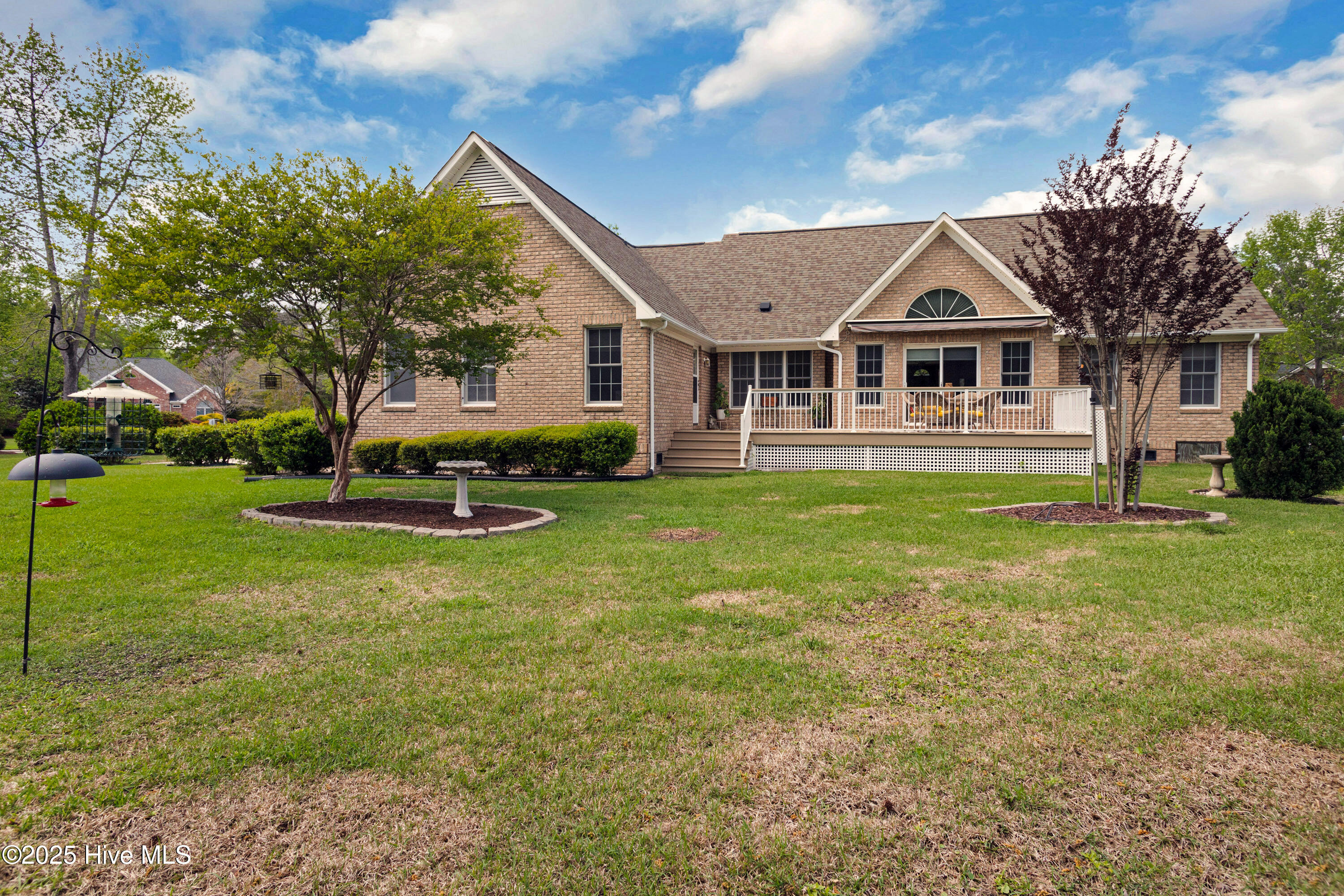 203 Nydegg Road Property Photo 5