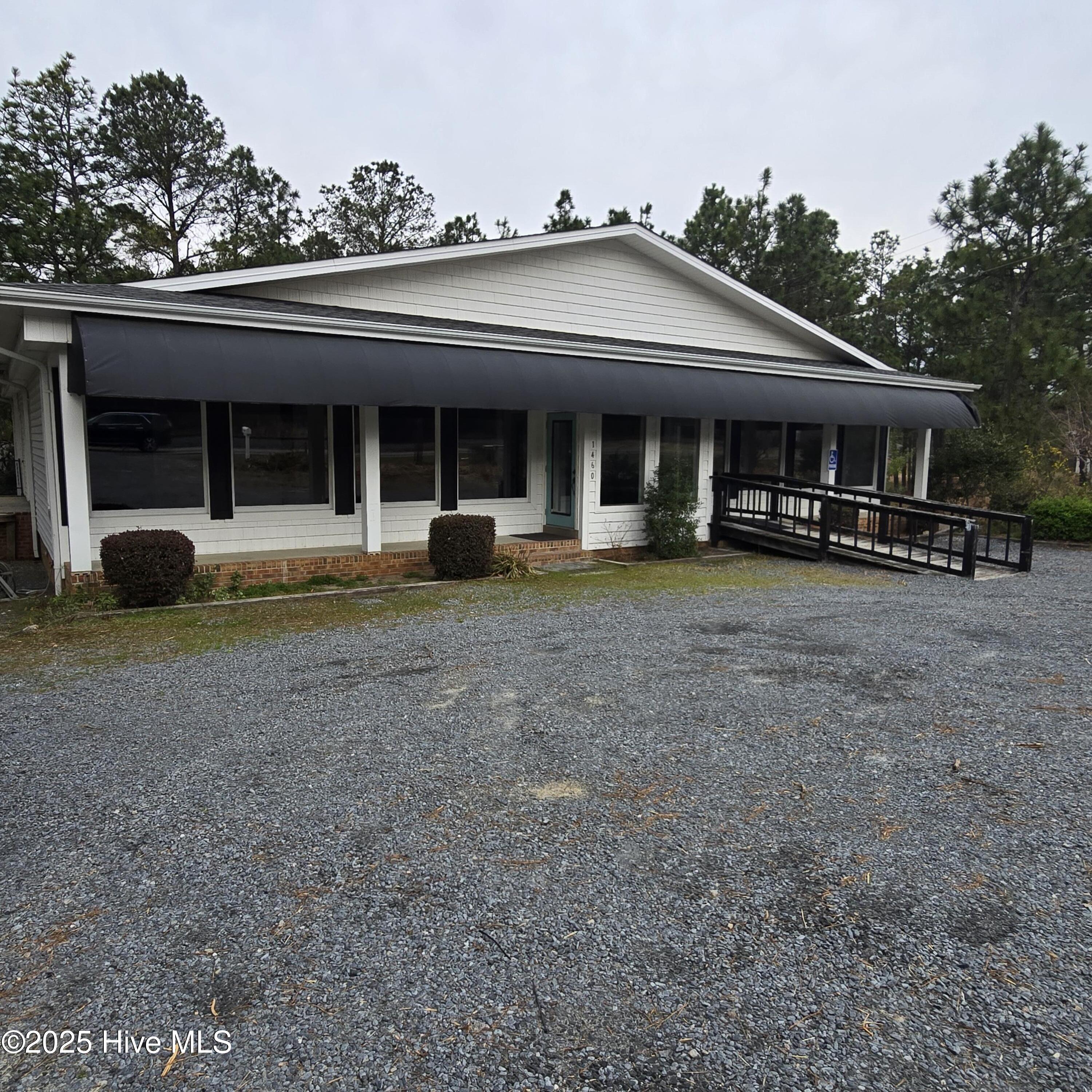 1460 Nc-5 Property Photo 2