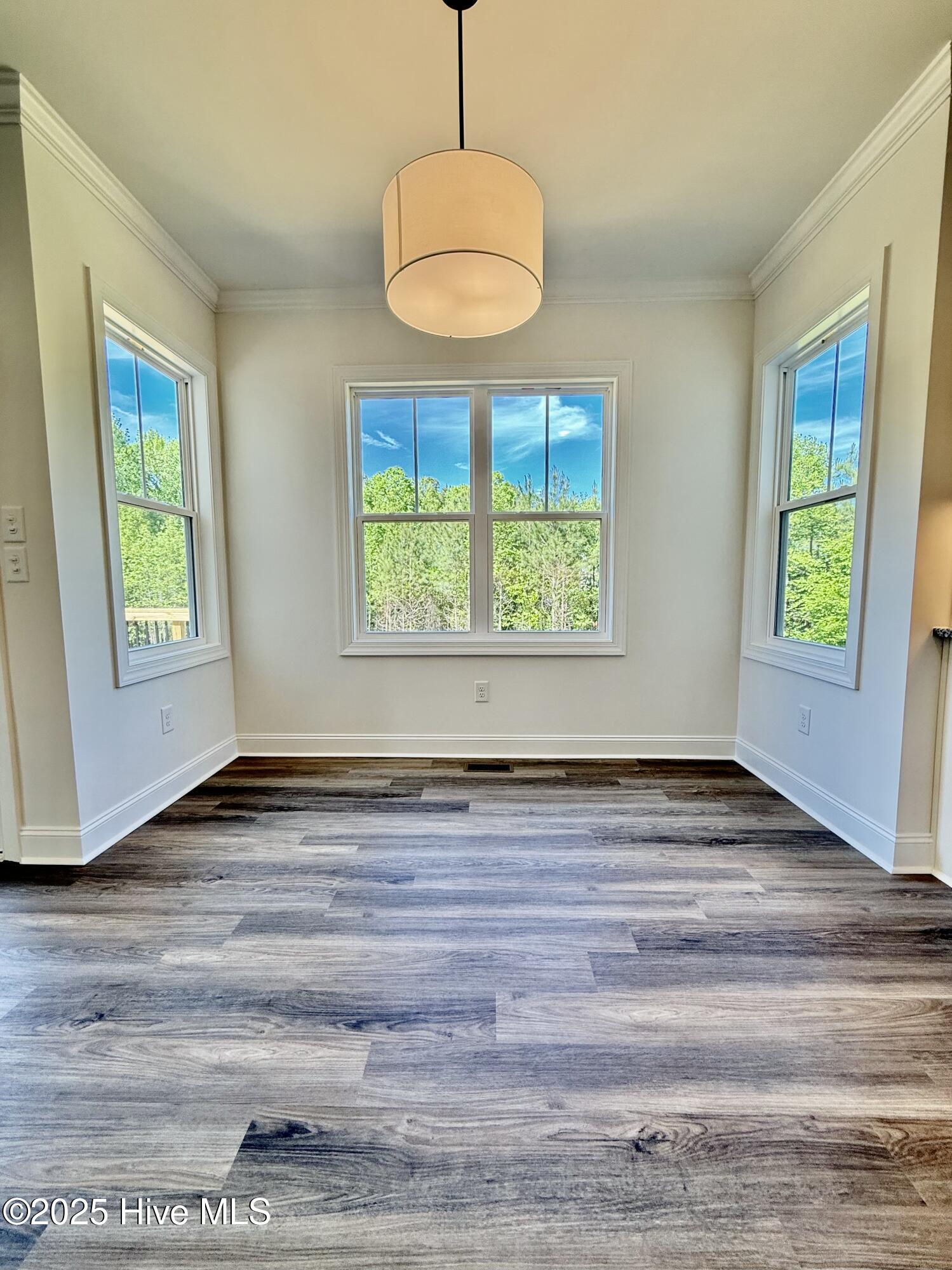 40 Sunrise Court Property Photo 11