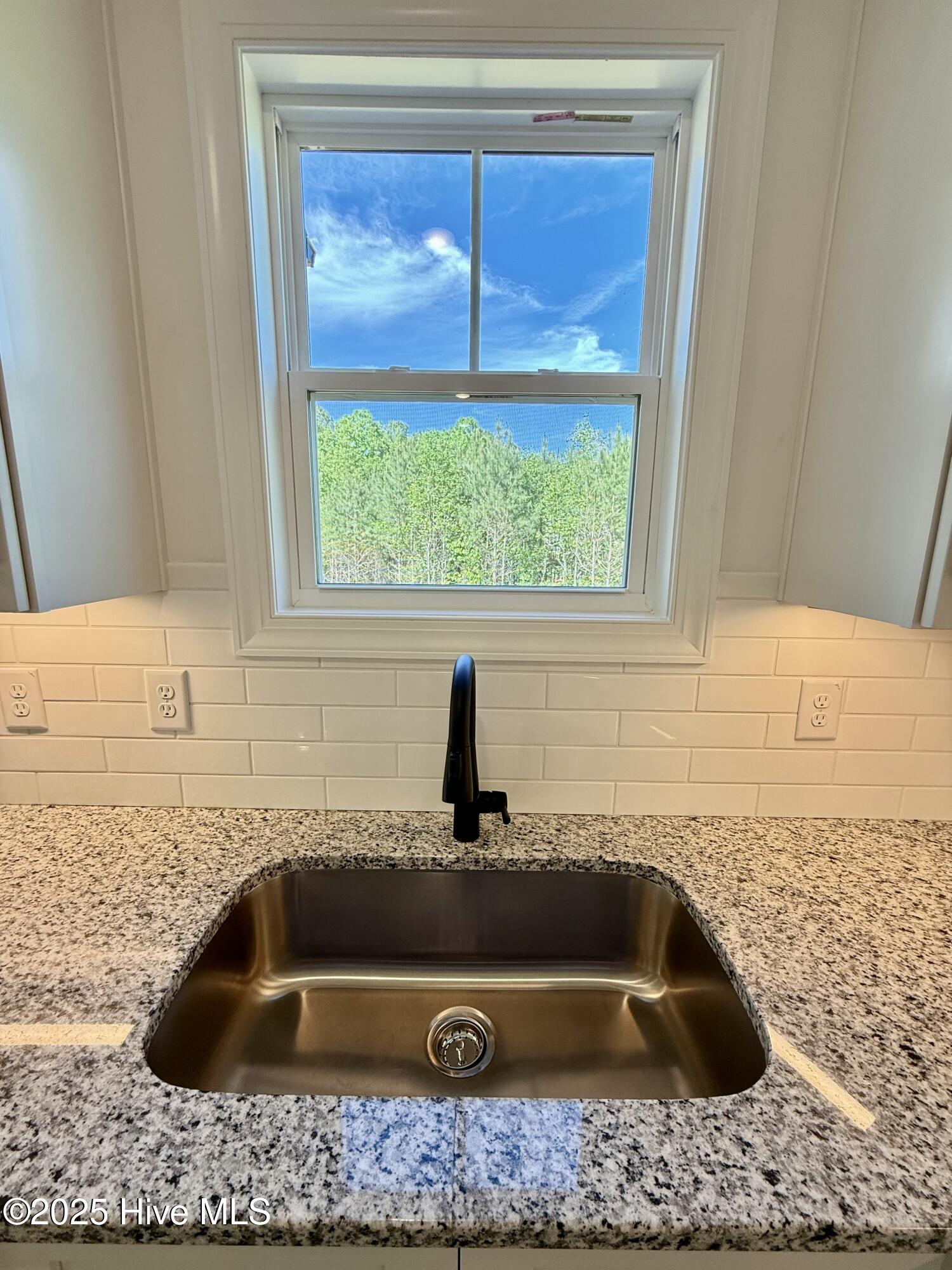 40 Sunrise Court Property Photo 14