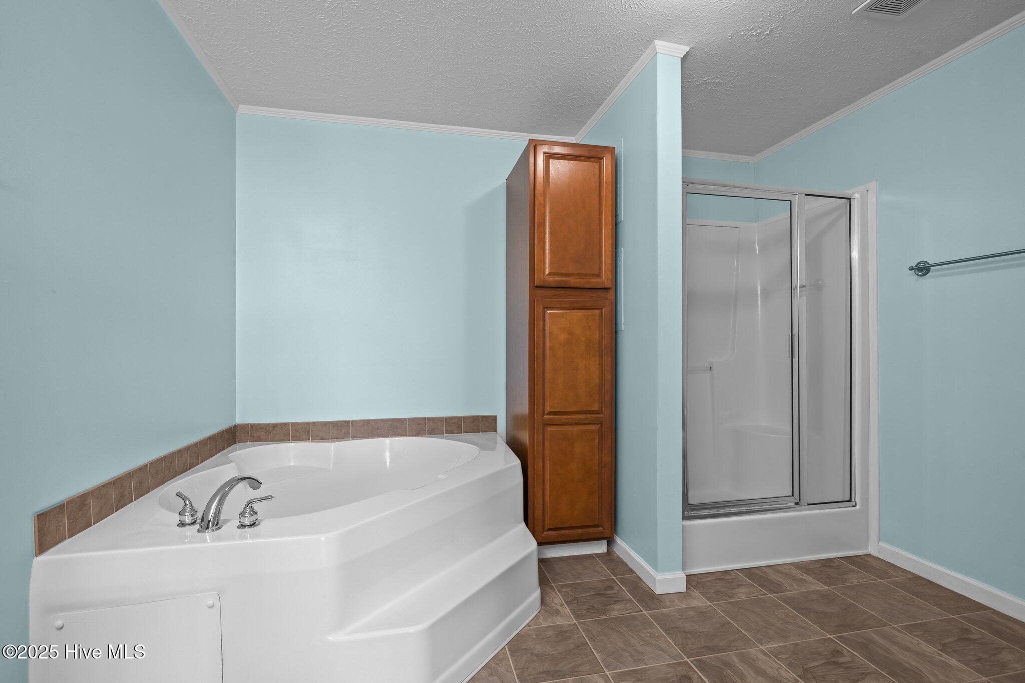 207 Mayflower Drive Property Photo 15