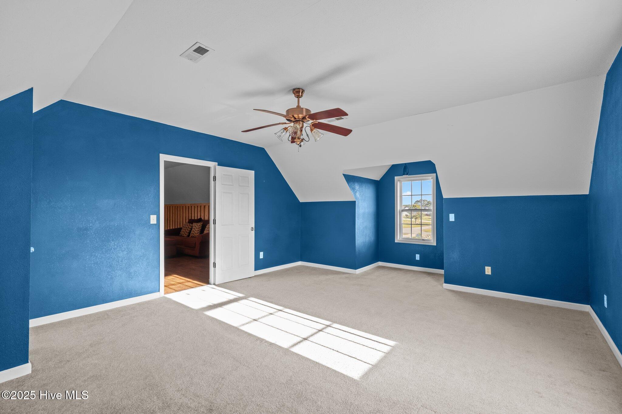 207 Mayflower Drive Property Photo 26