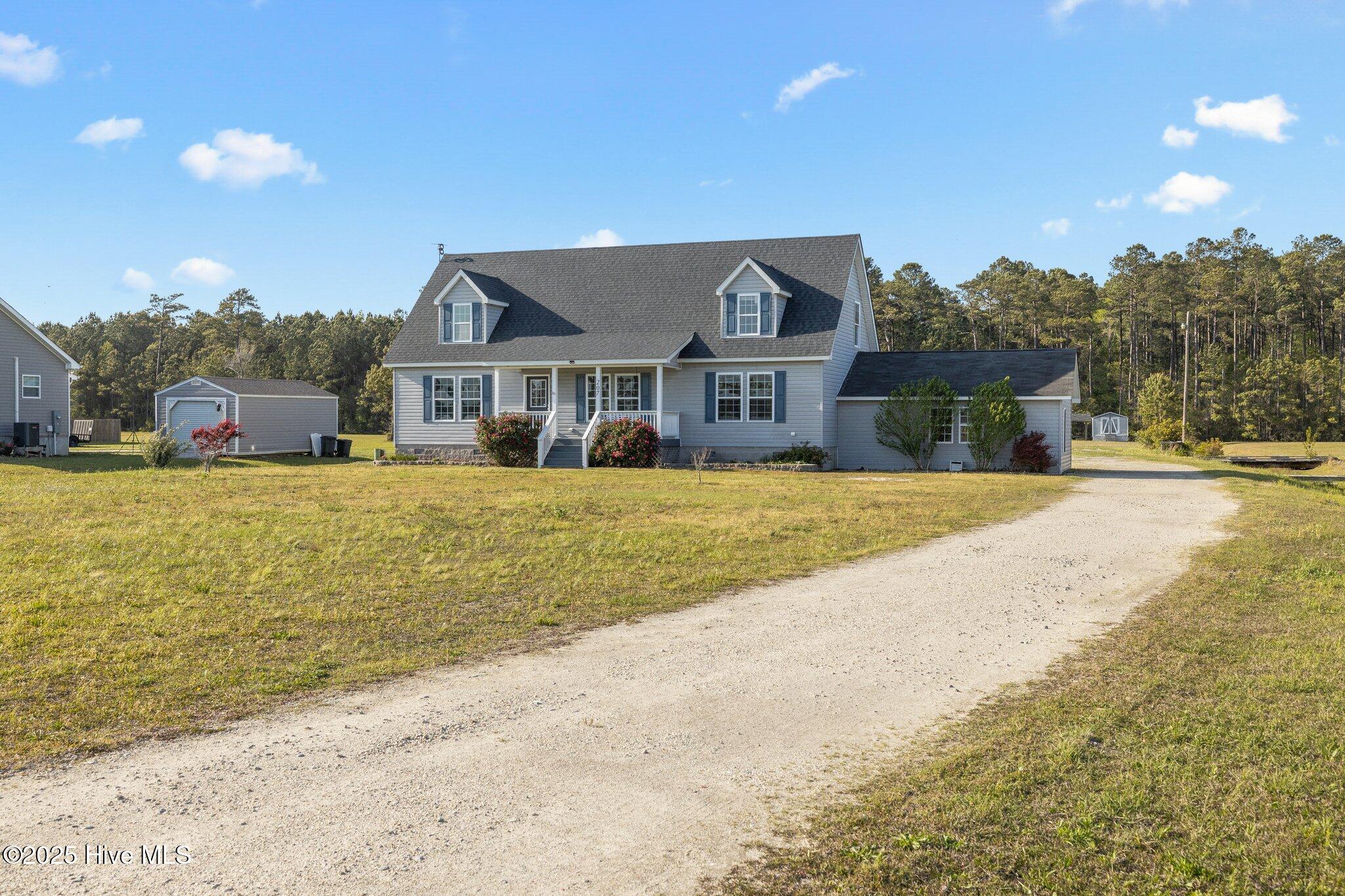 207 Mayflower Drive Property Photo 32
