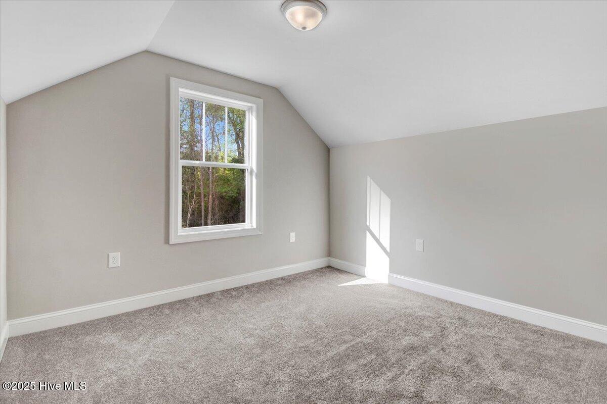 312 Kingston Circle Property Photo 25