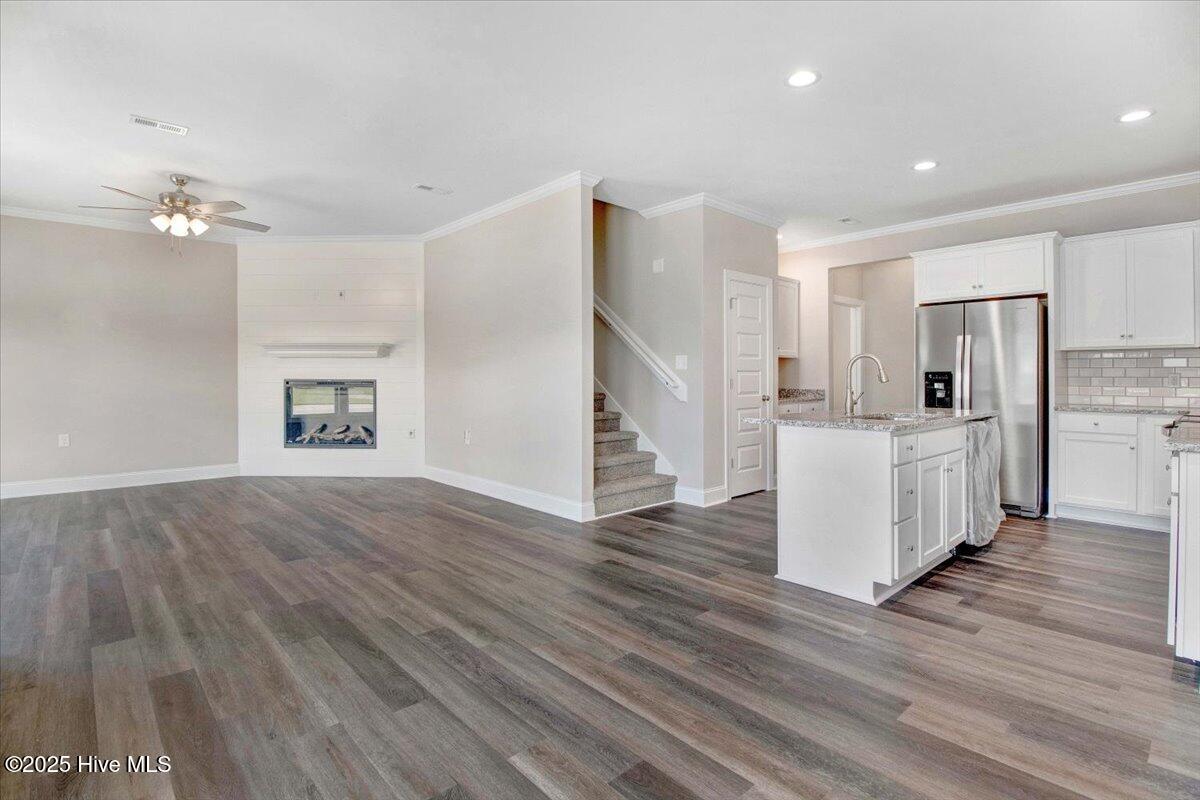 106 Kingston Circle Property Photo 18