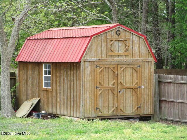 105 Pineview Drive Property Photo 28