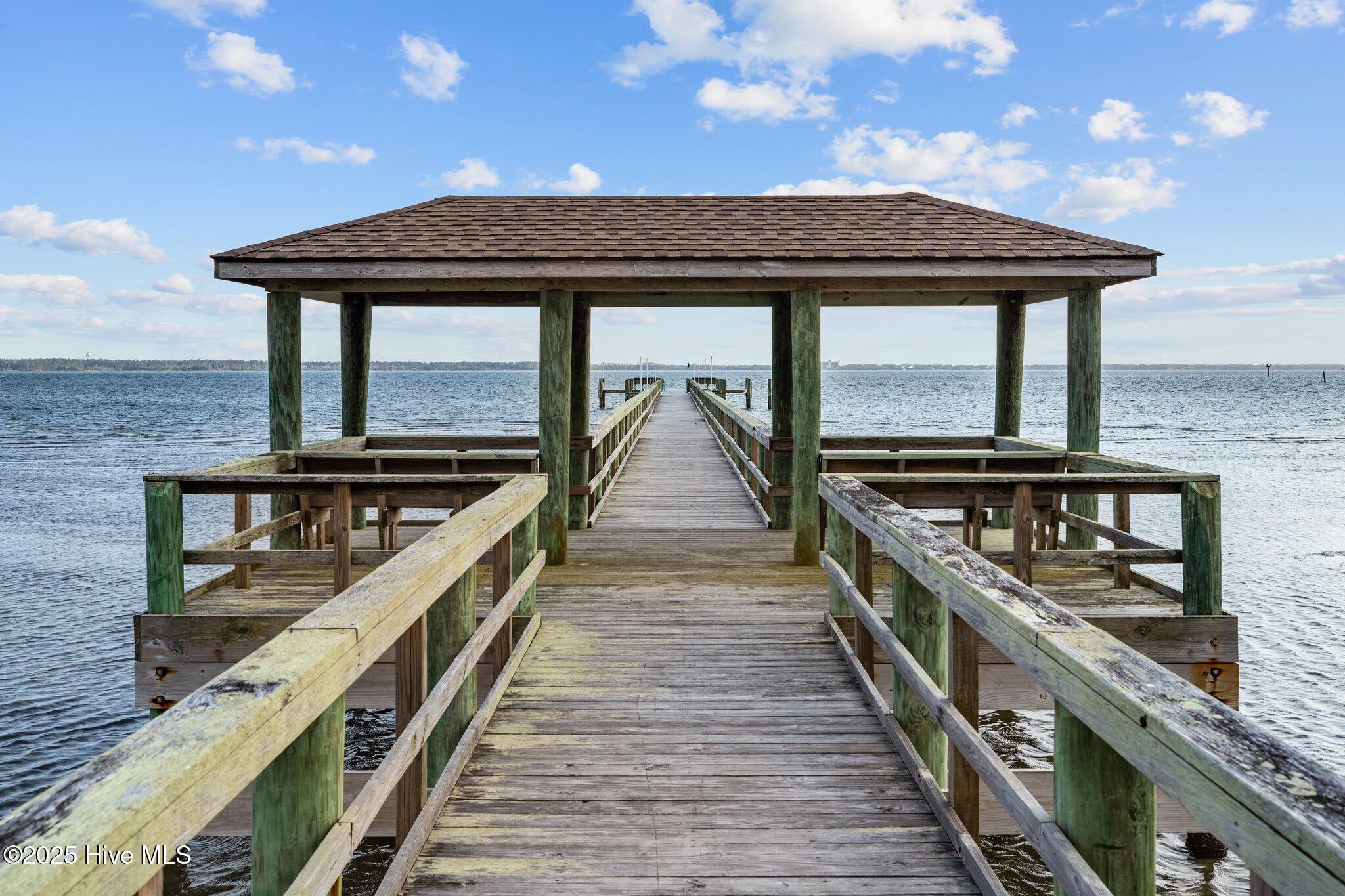 125 Hatteras Court Property Photo 4