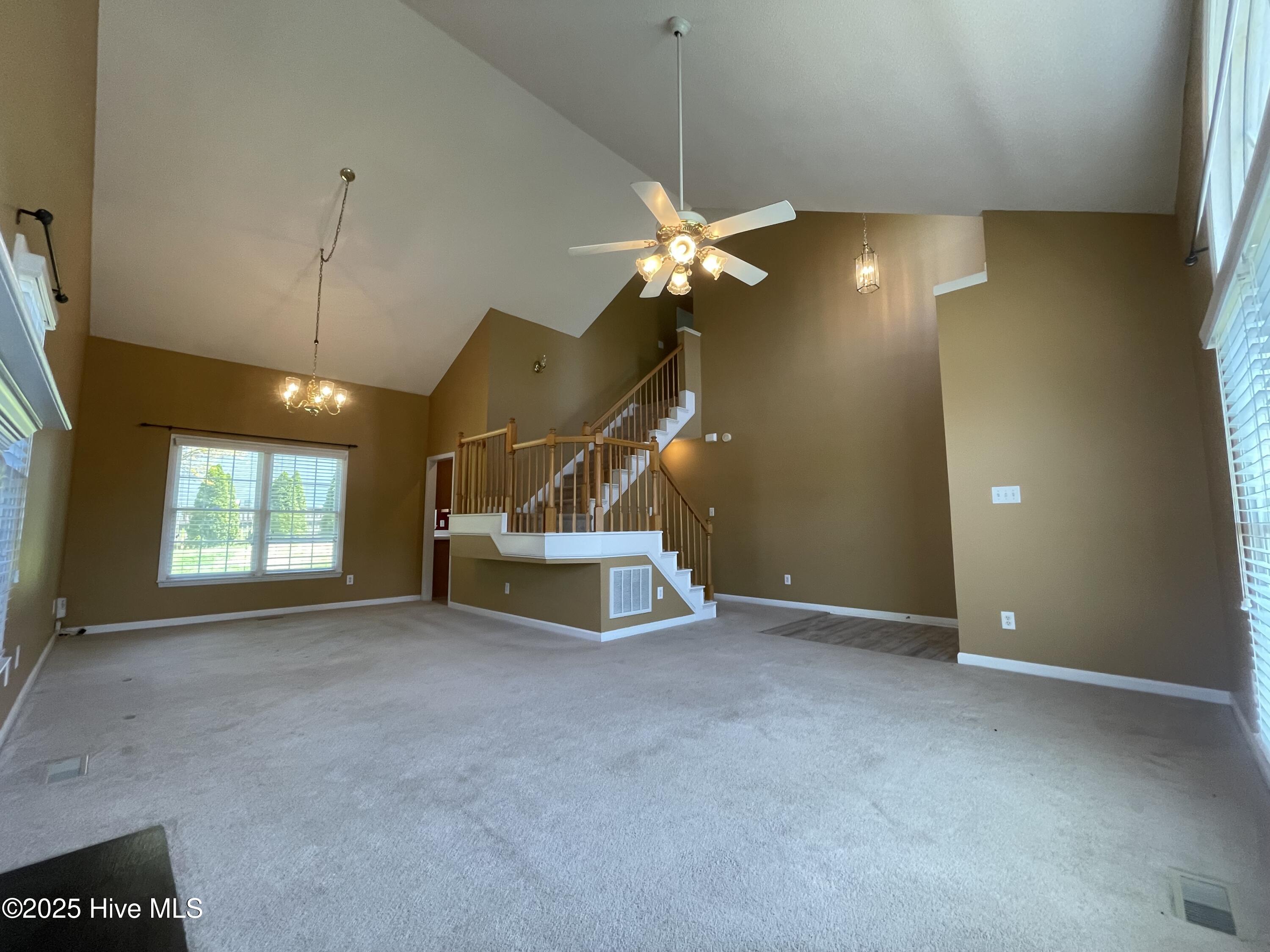 12104 Amoretto Way Property Photo 6