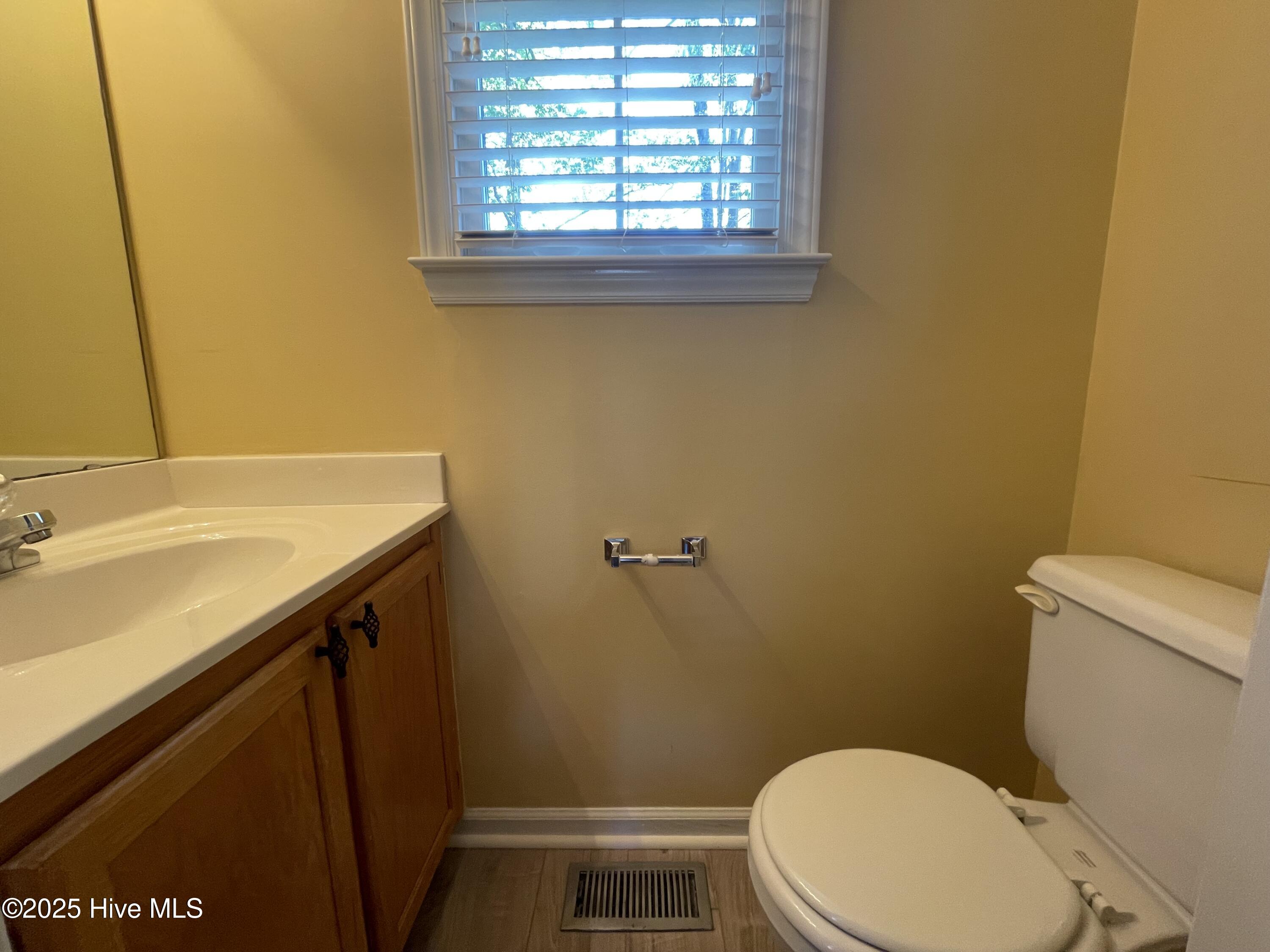 12104 Amoretto Way Property Photo 13
