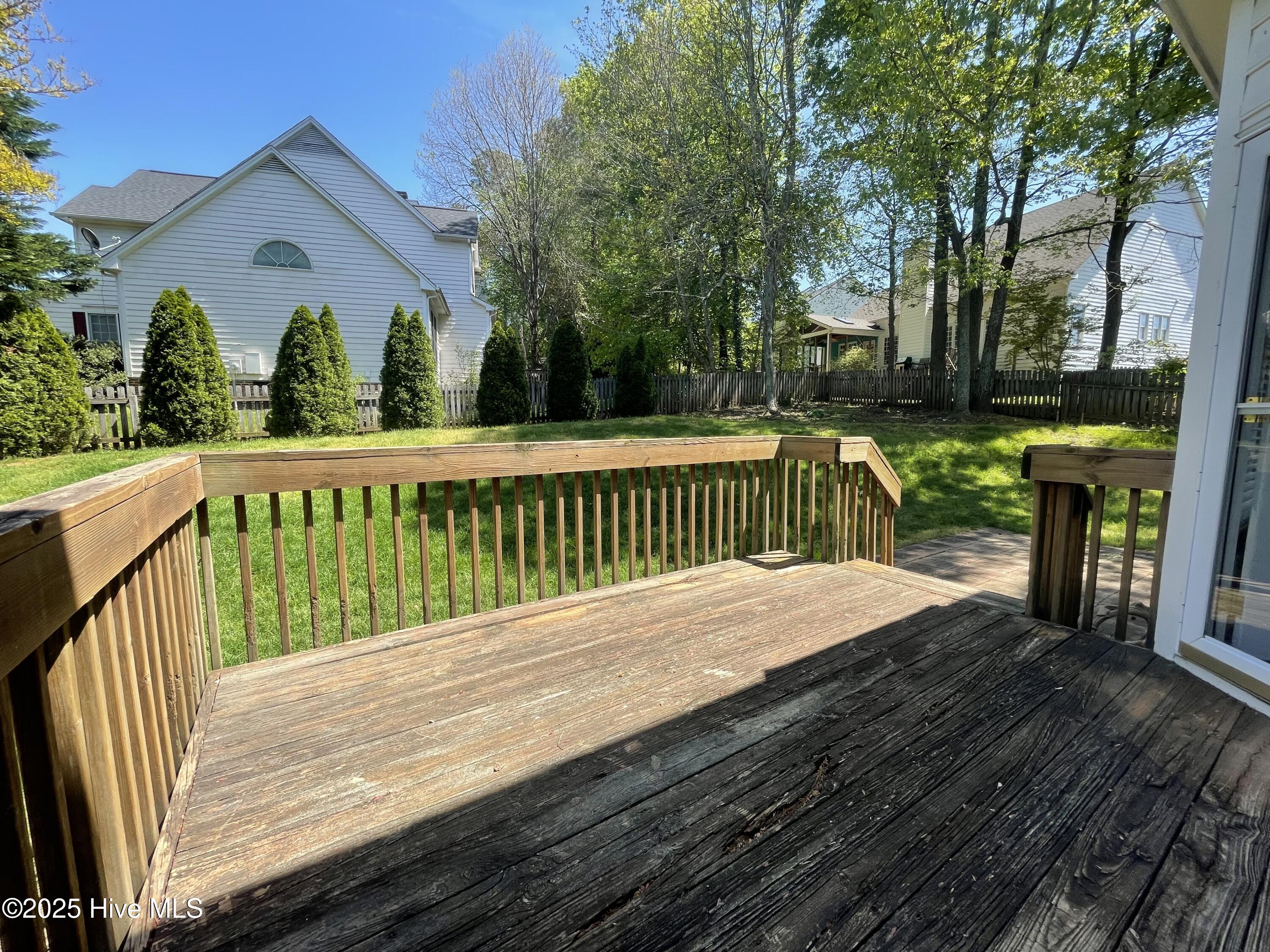 12104 Amoretto Way Property Photo 15