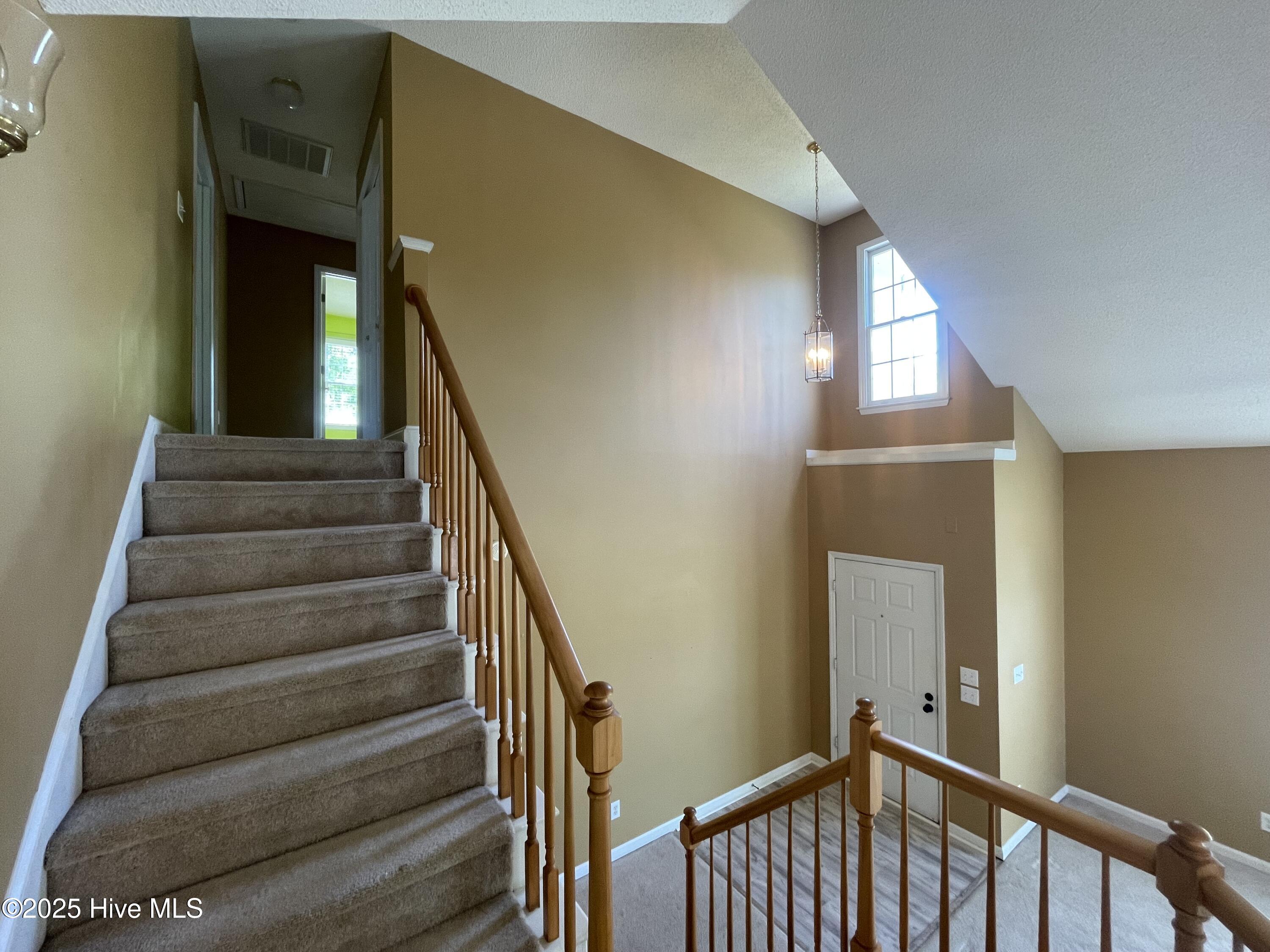 12104 Amoretto Way Property Photo 17