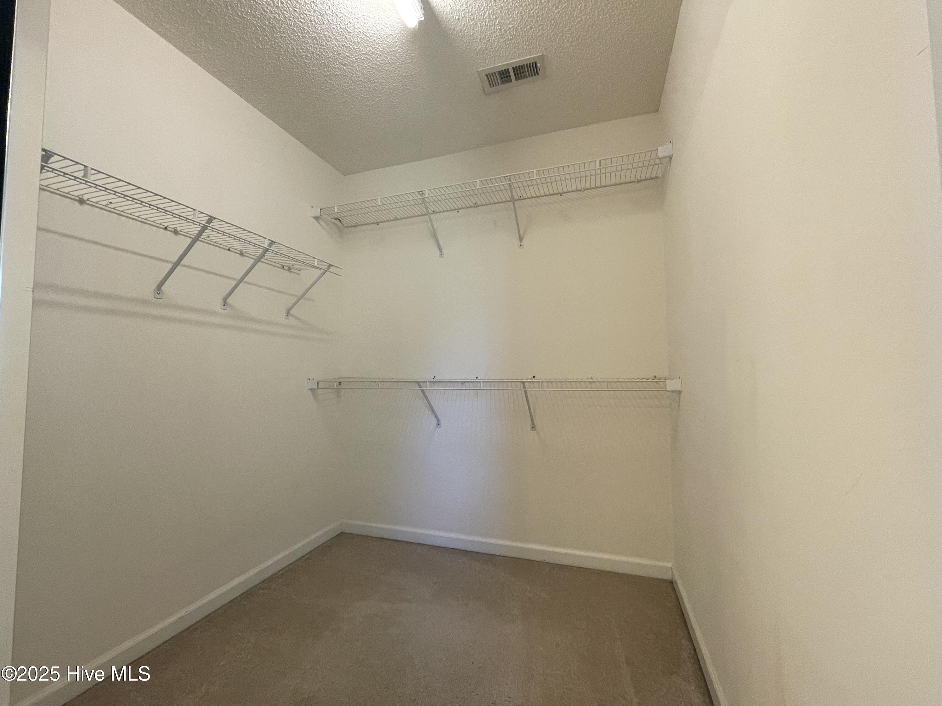 12104 Amoretto Way Property Photo 22