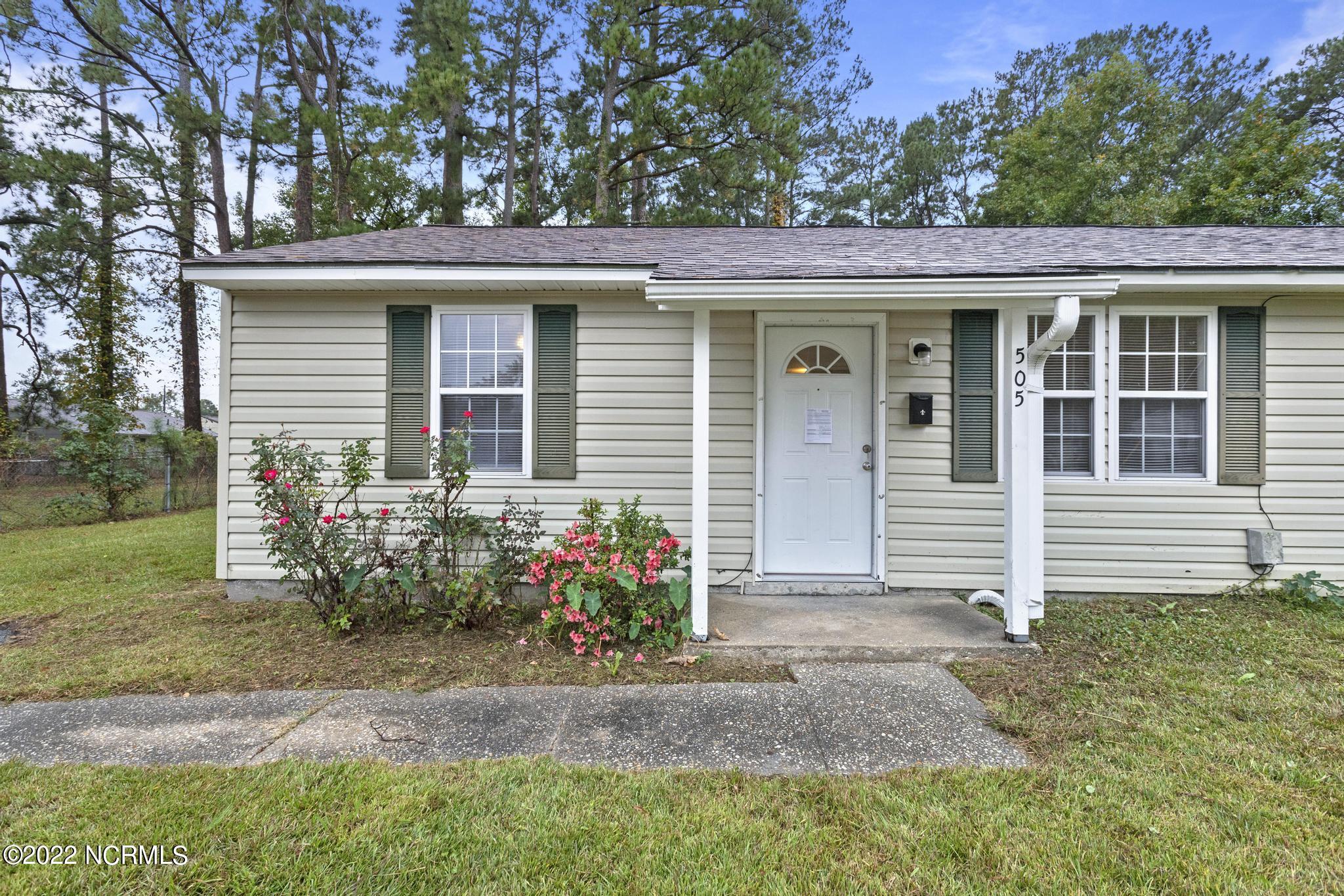 505 Elm Street Property Photo