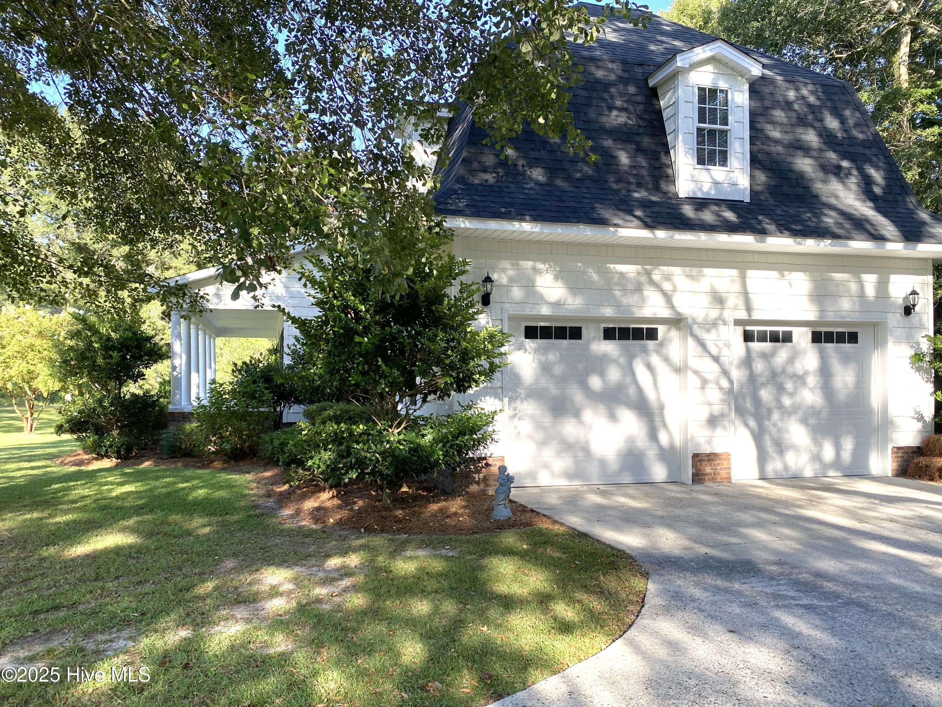 68 E Dasher Street Property Photo 11