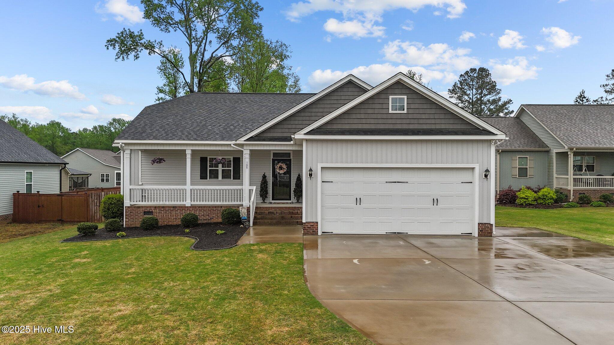 105 Jasper Creek Court Property Photo