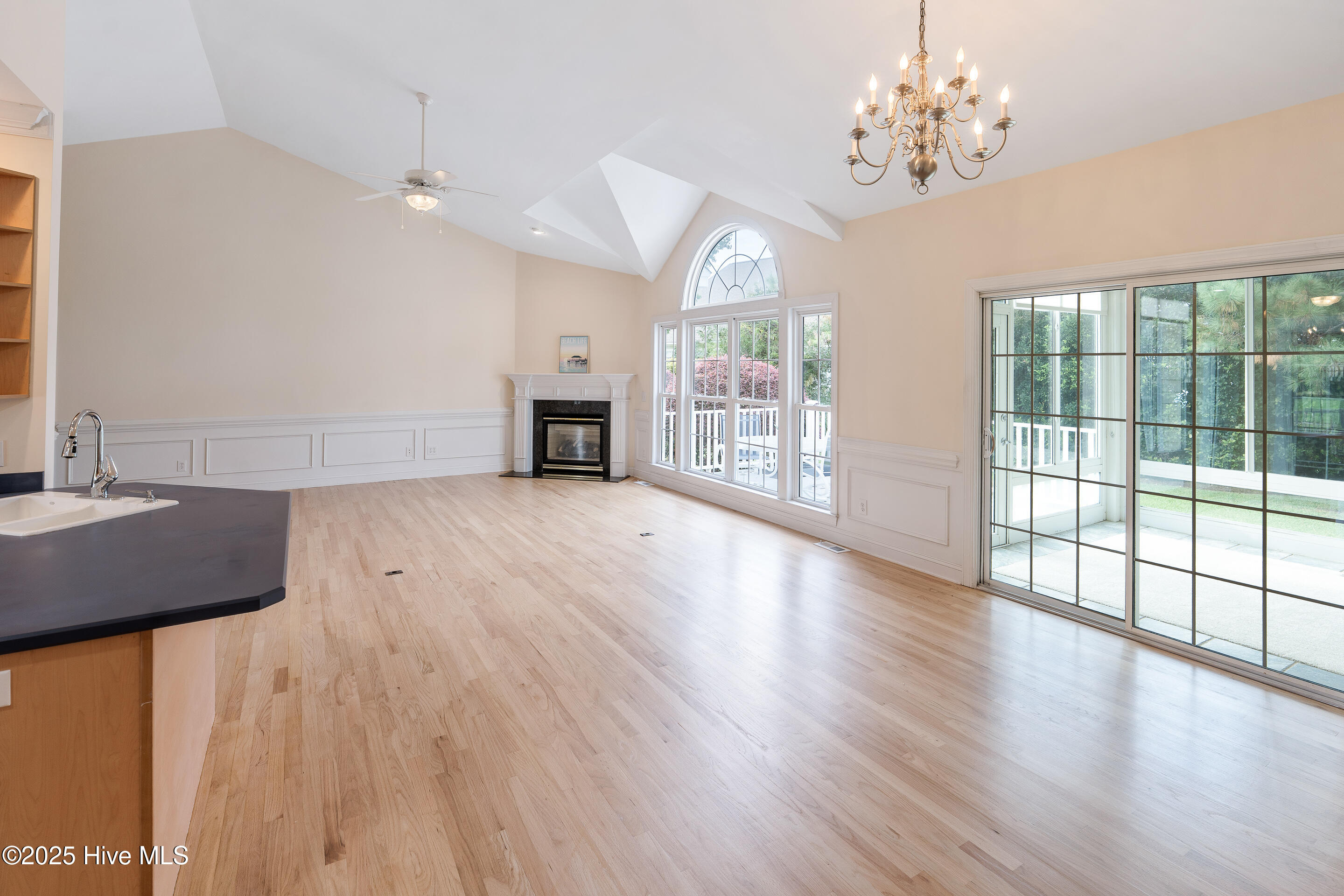 3184 Wild Azalea Way Property Photo 11