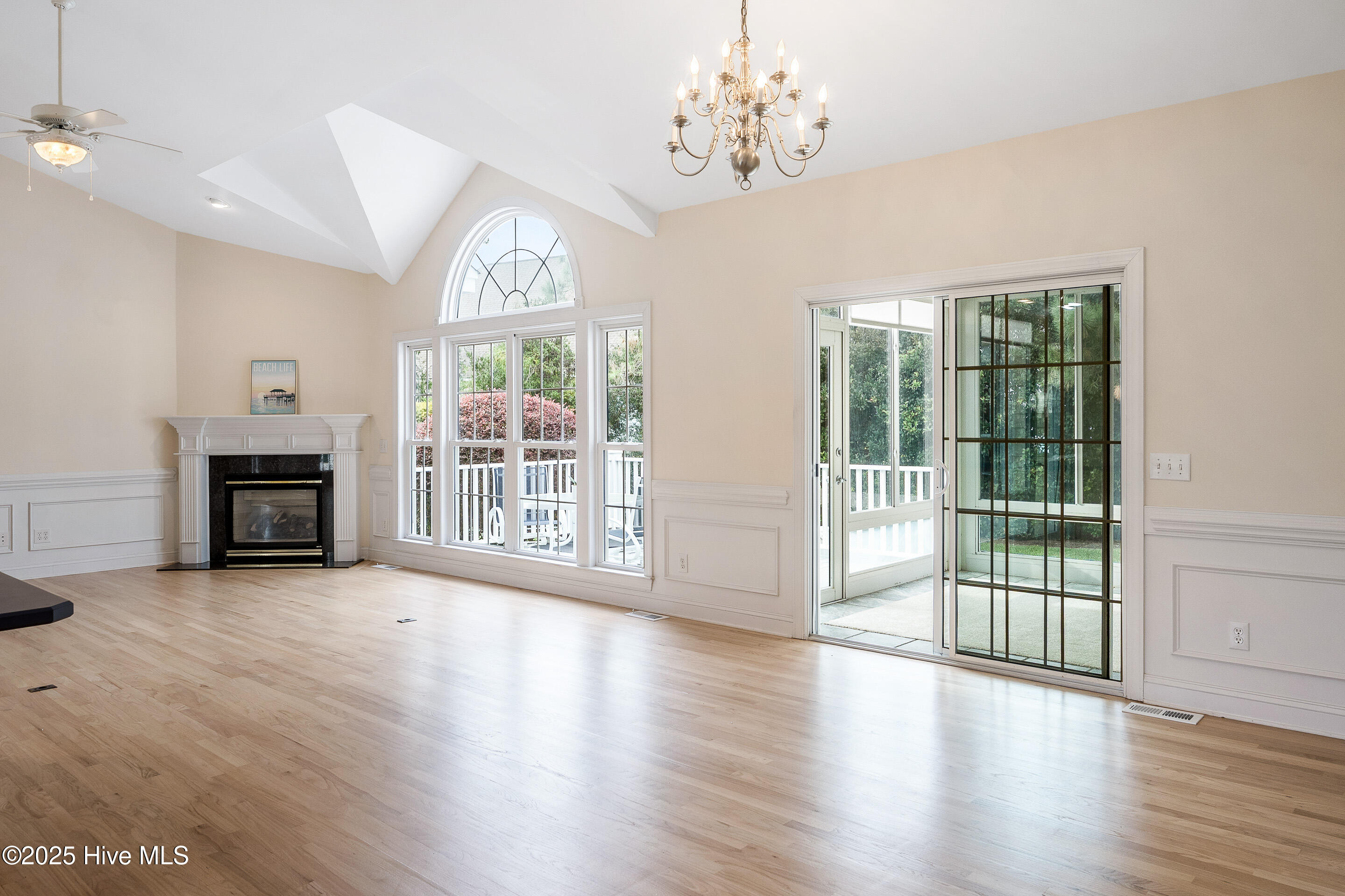 3184 Wild Azalea Way Property Photo 12