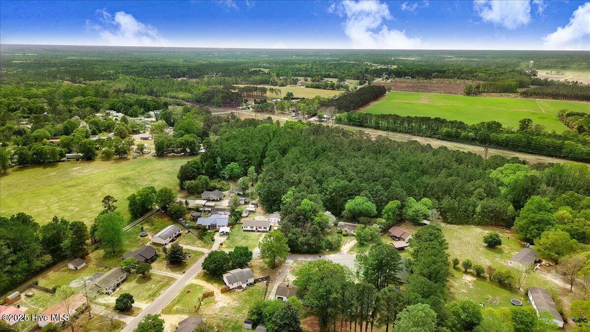 105 Southfork Place Property Photo 4